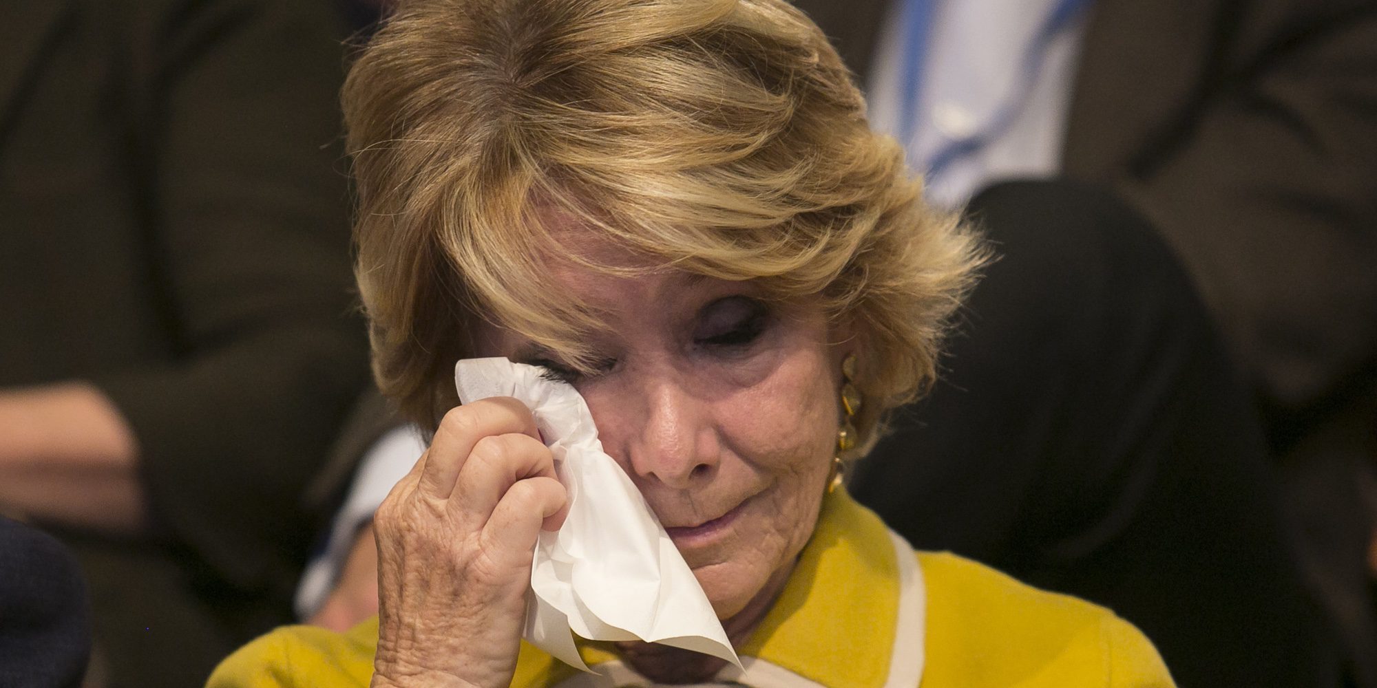 Las lágrimas de emoción de Esperanza Aguirre en su adiós en el Congreso del Partido Popular