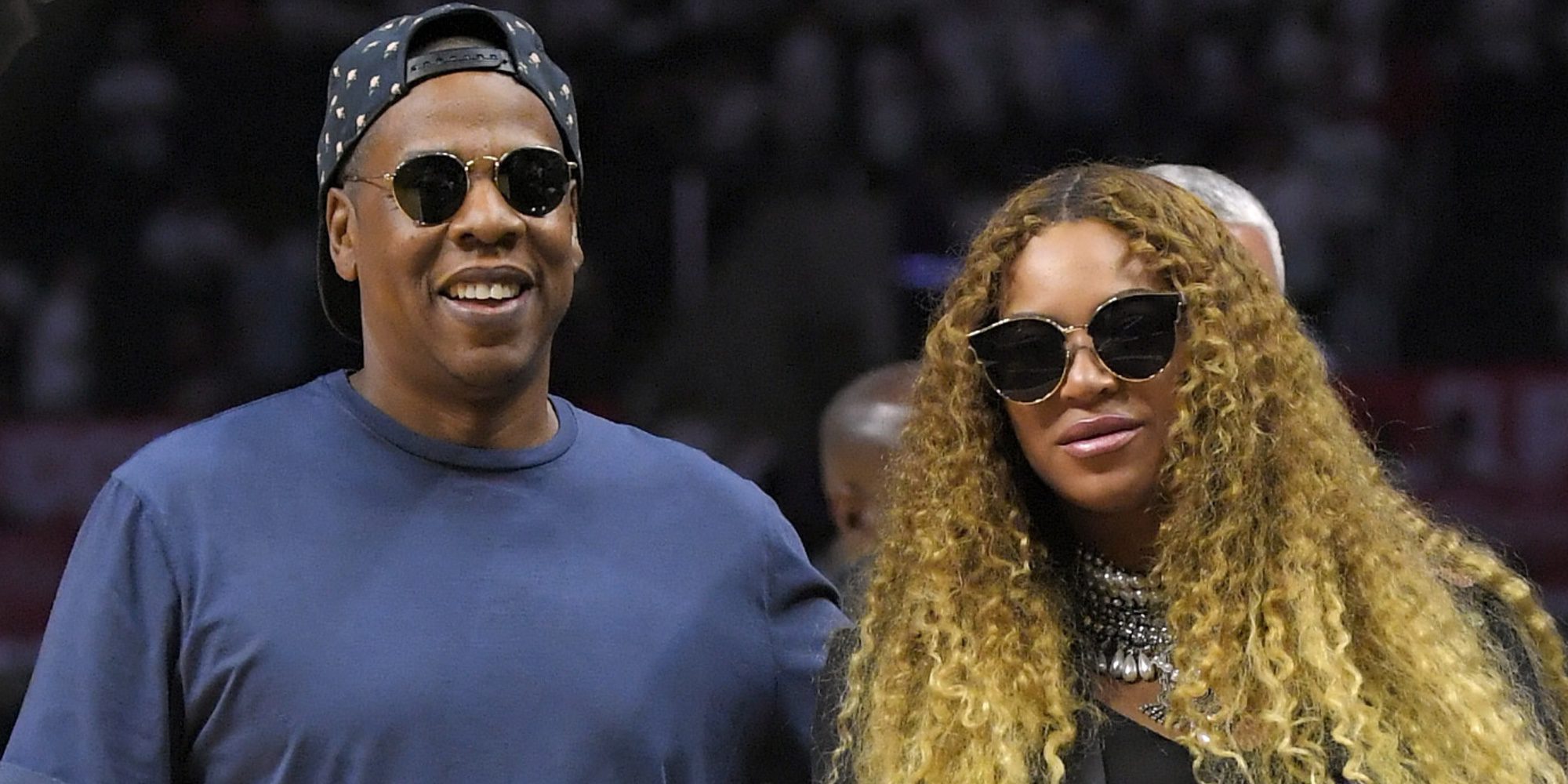 Beyoncé presume de embarazo en un partido de baloncesto junto a Jay Z en Nueva York