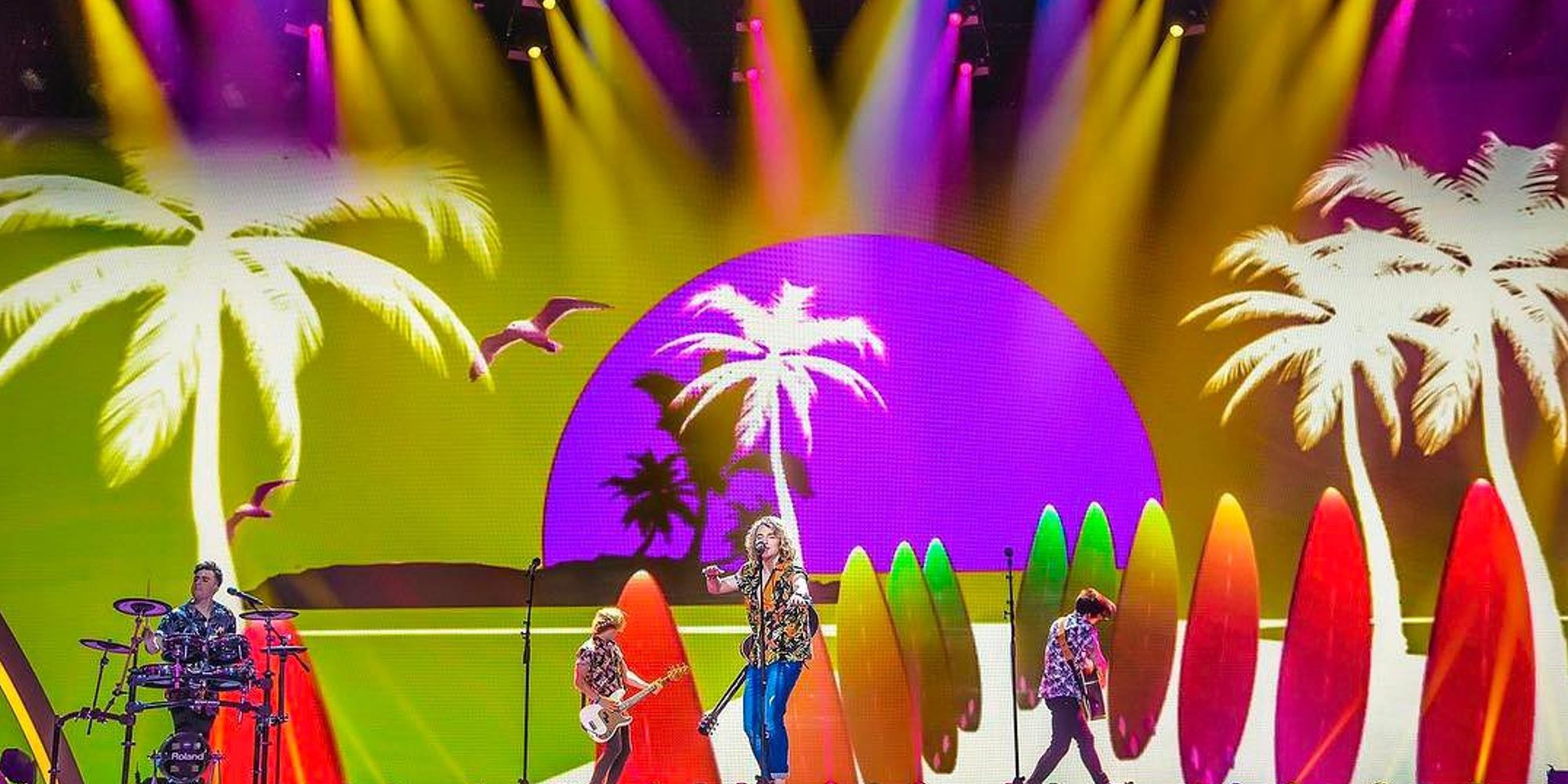 Un espontáneo se sube al escenario y hace 'un calvo' en la actuación de Jamala, ganadora de Eurovisión 2016