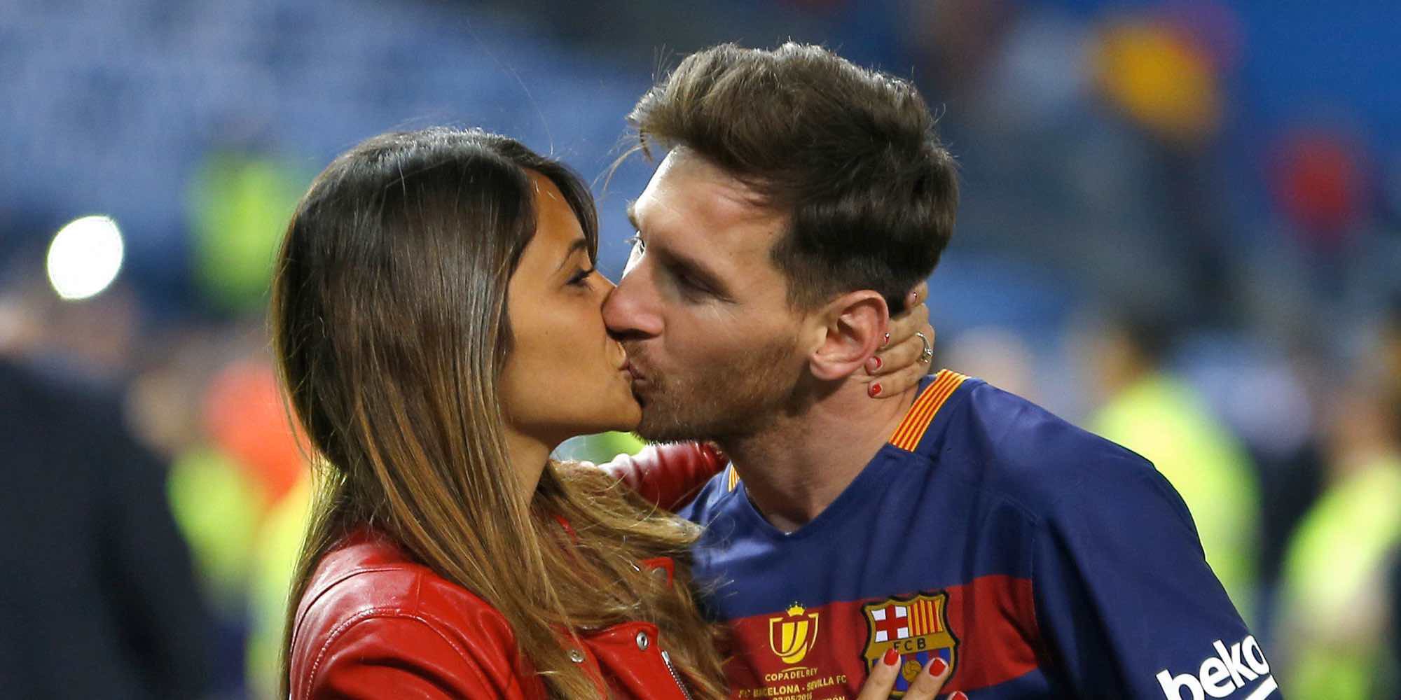 Leo Messi y Antonella Roccuzzo llegan a Rosario con sus hijos a 10 días de su boda