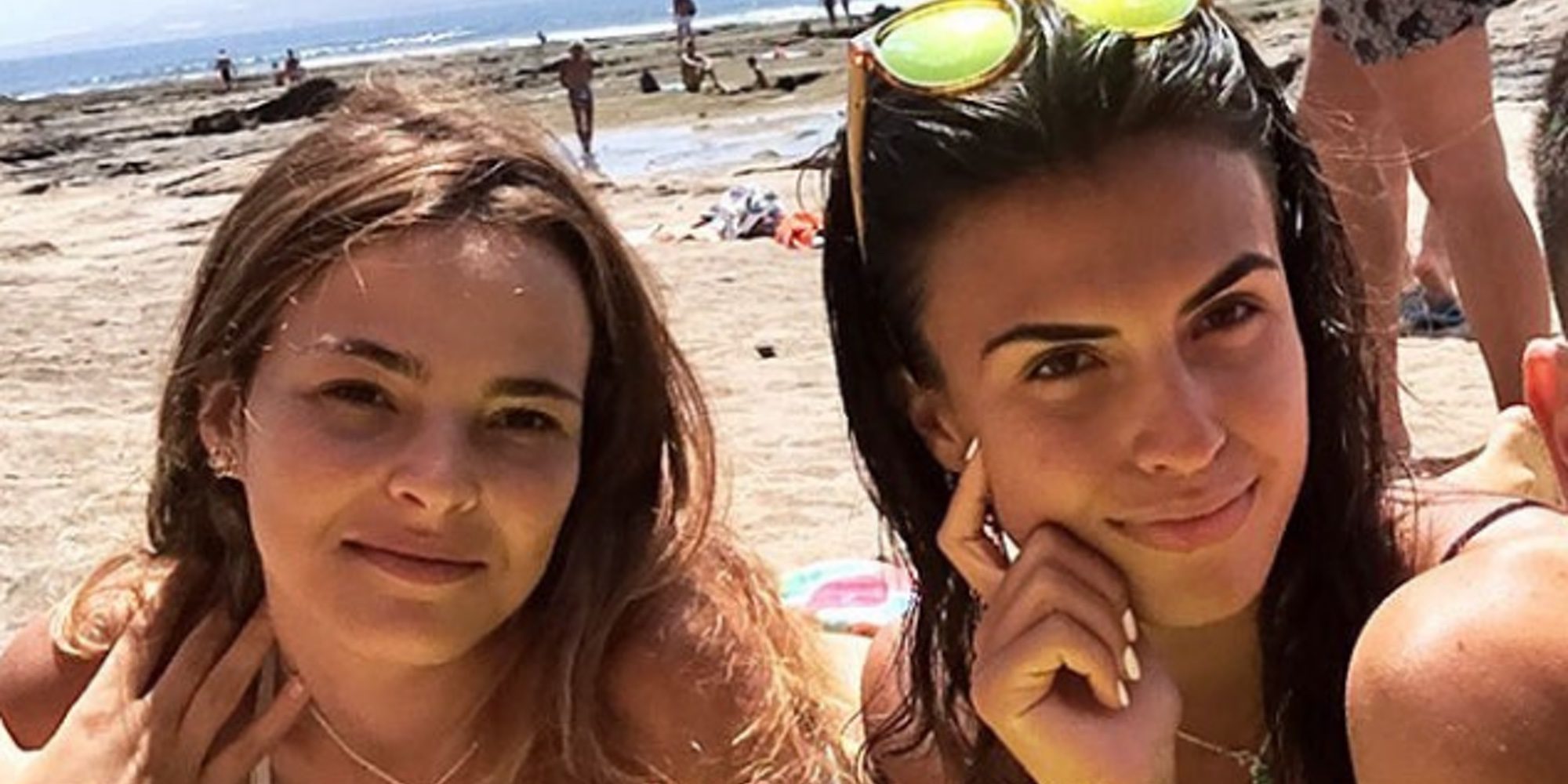 Sofía Suescun y Marta (GH16) se comen a besos tras el accidente de la canaria