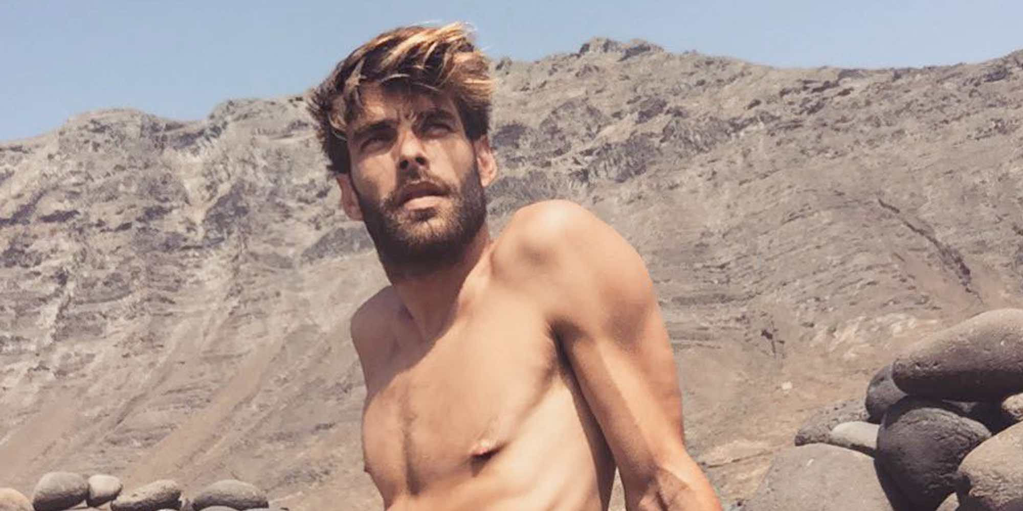 Jon Kortajarena revoluciona Instagram posando desnudo junto al Guggenheim