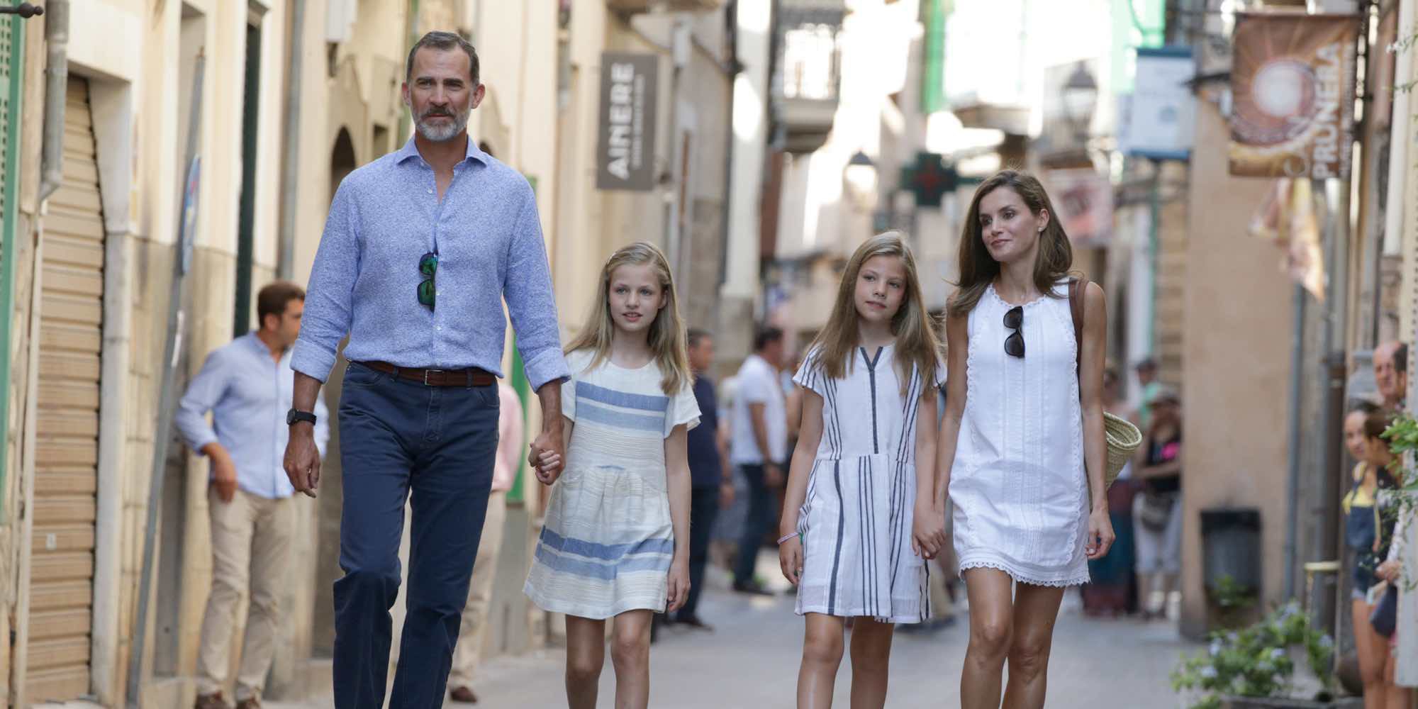 Desvelado dónde estaban los Reyes Felipe y Letizia y sus hijas en el momento del atentado de Barcelona