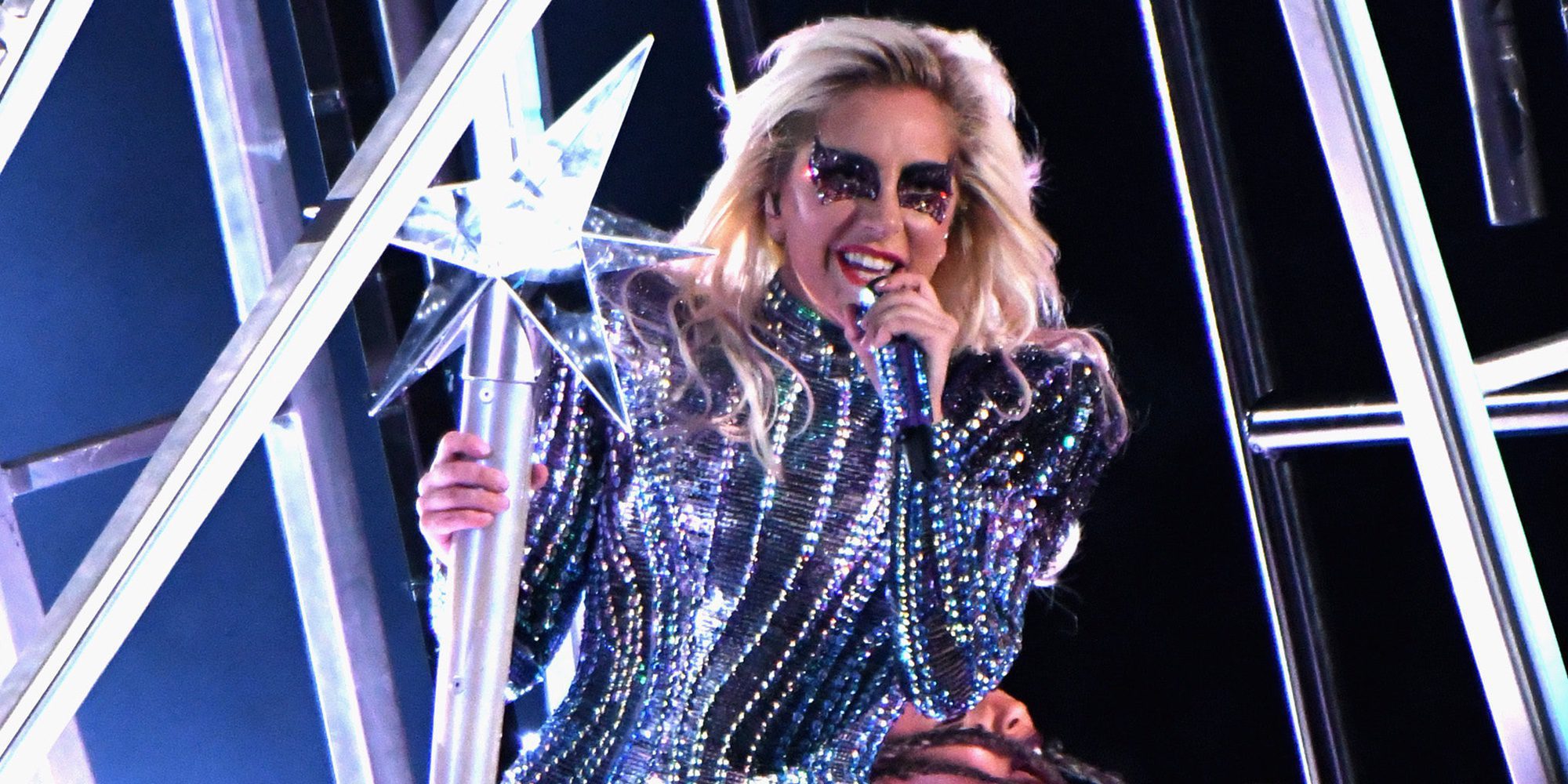 Lady Gaga cancela su gira europea que daba comienzo en Barcelona