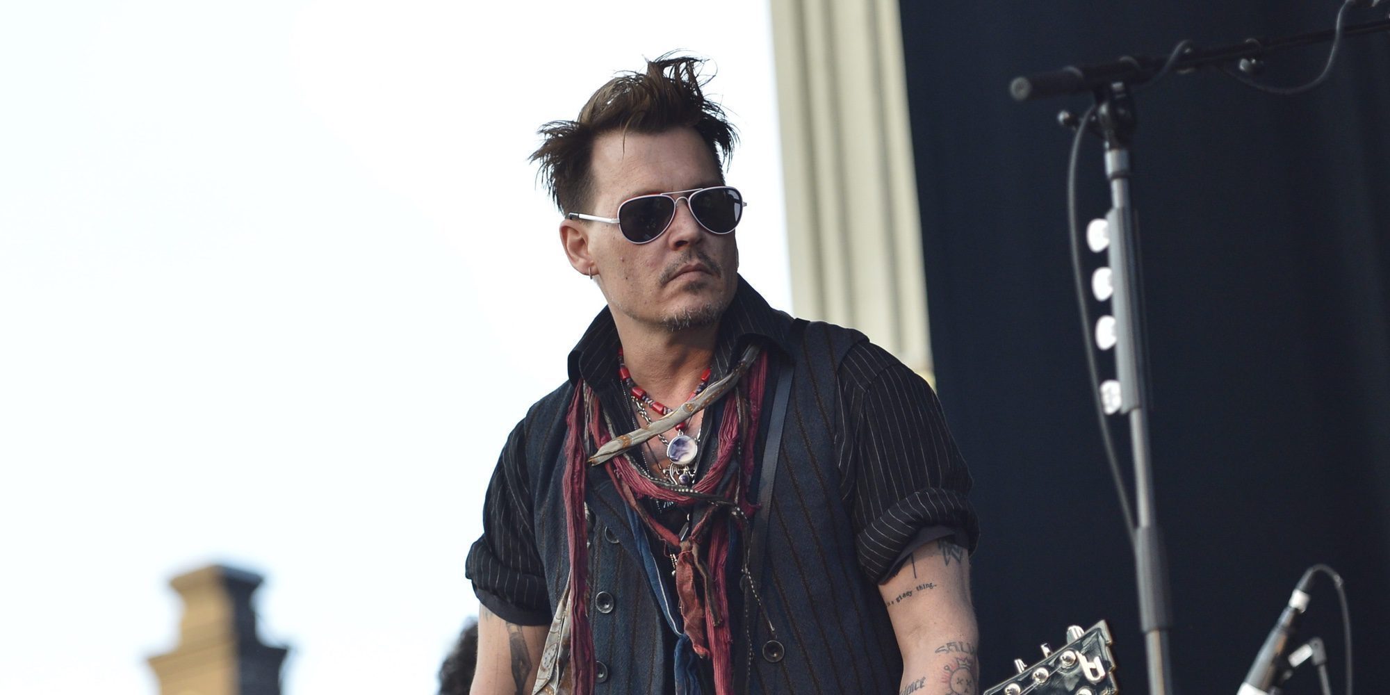 Johnny Depp, acusado de arrastrar a su familia y amigos más cercanos a la guerra con sus gestores