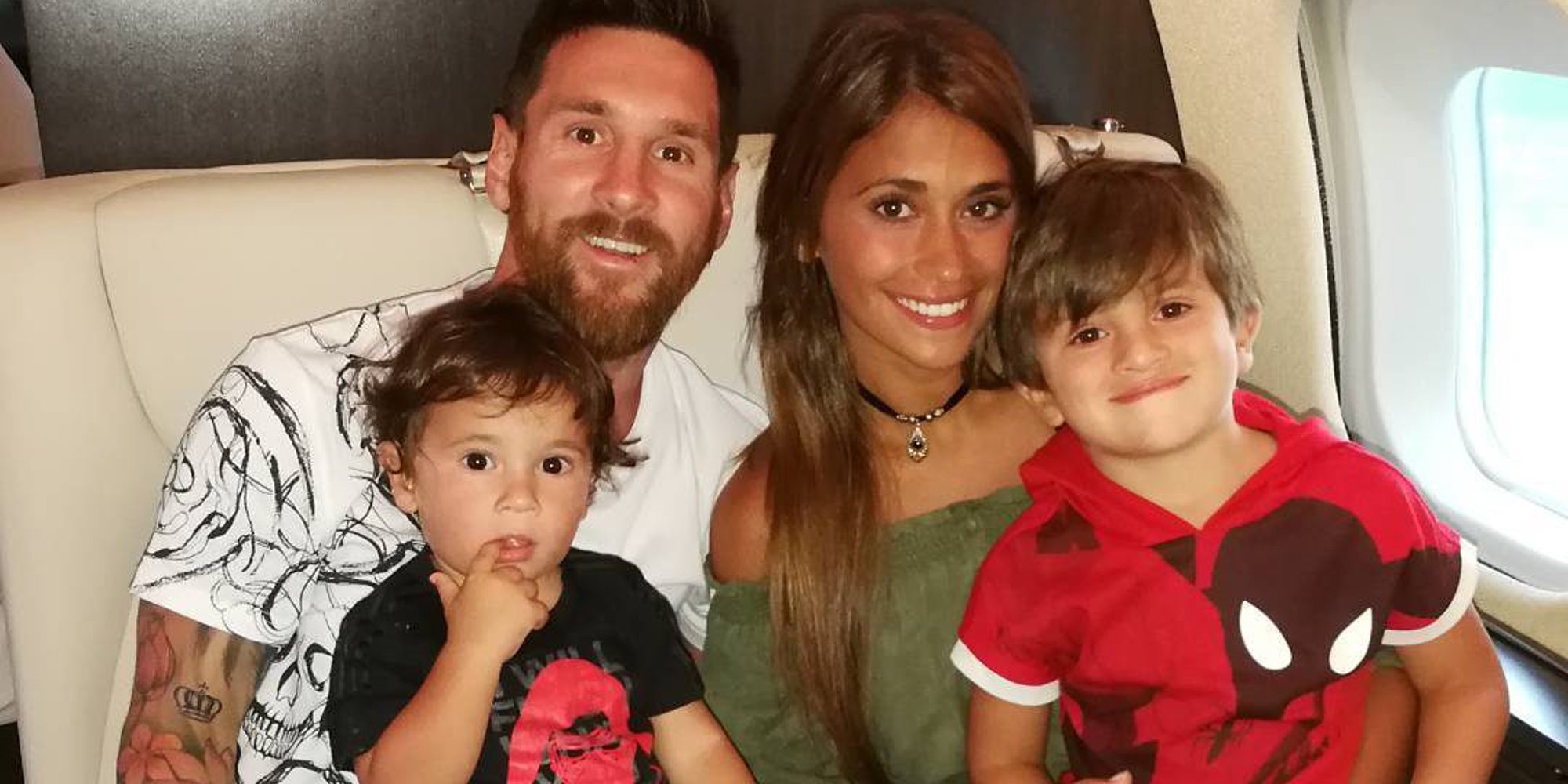 Leo Messi y Antonella Roccuzzo confirman que esperan su tercer hijo con una tierna foto de familia