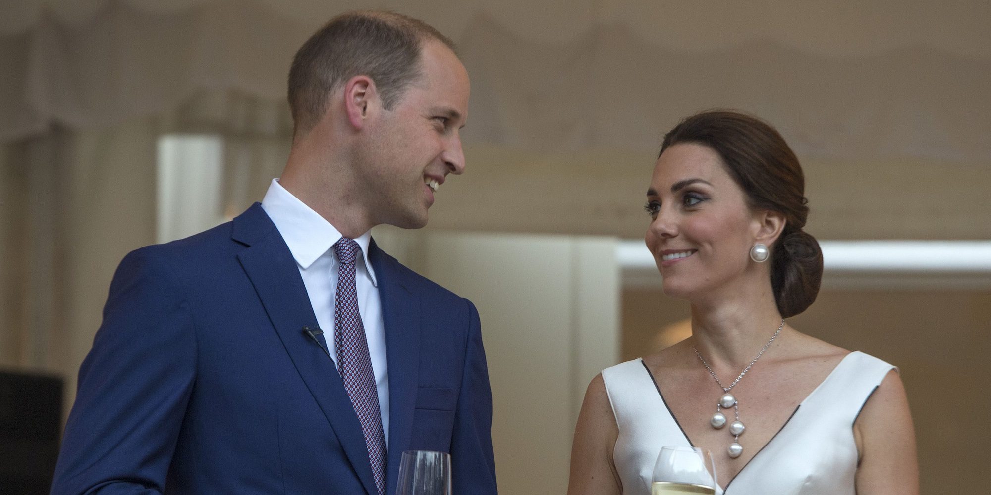 El Príncipe Guillermo y Kate Middleton anuncian la fecha en la que nacerá su tercer hijo