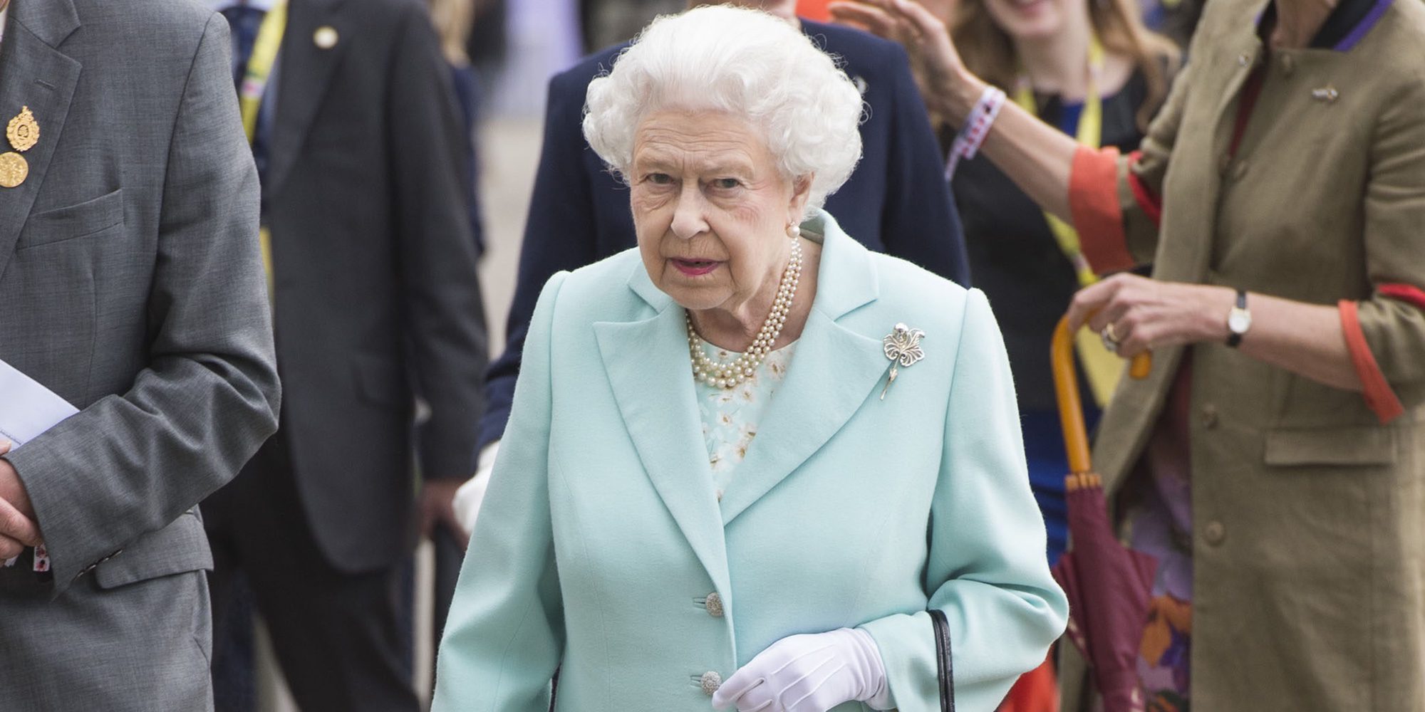 El curioso y moderno negocio de la Reina Isabel II de Inglaterra