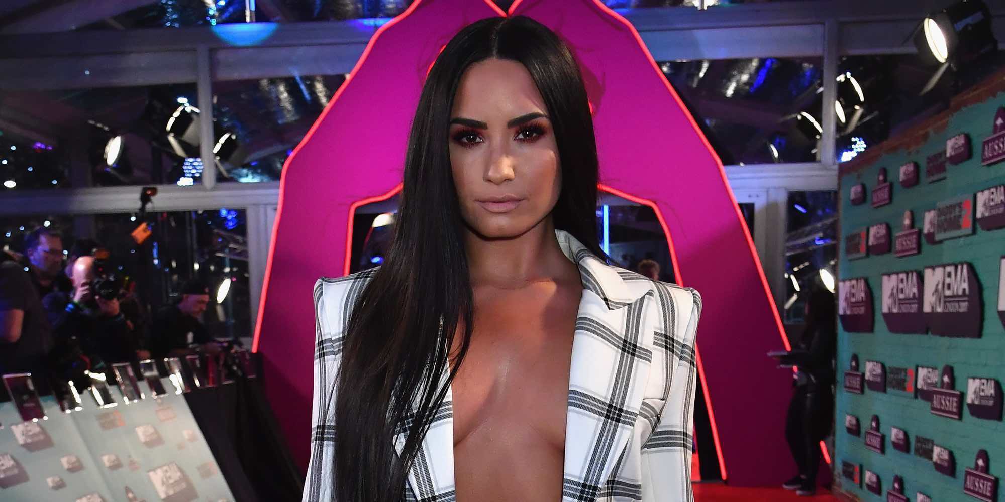 Demi Lovato dejó a todos los con la boca abierta con este look en los MTV EMA 2017
