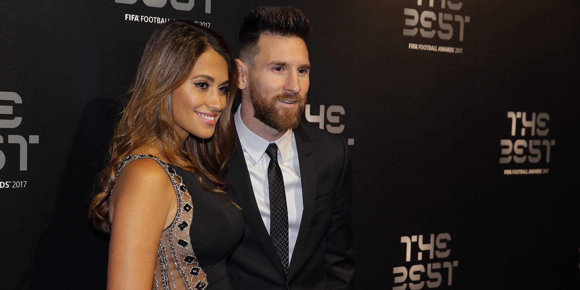 Leo Messi viaja a Argentina para pasar la Navidad junto a su mujer y sus hijos