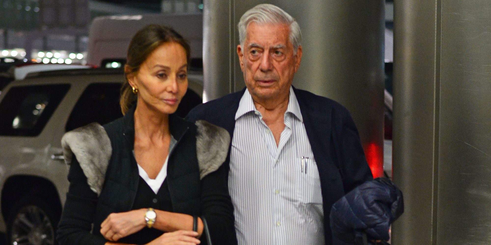 Isabel Preysler y Mario Vargas Llosa, tristes tras tener que despedirse de los mellizos de Enrique Iglesias y Anna Kournikova