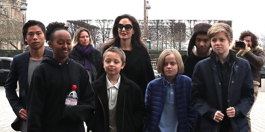 Angelina Jolie compagina sus labores de embajadora de la ONU con la maternidad de paseo por París