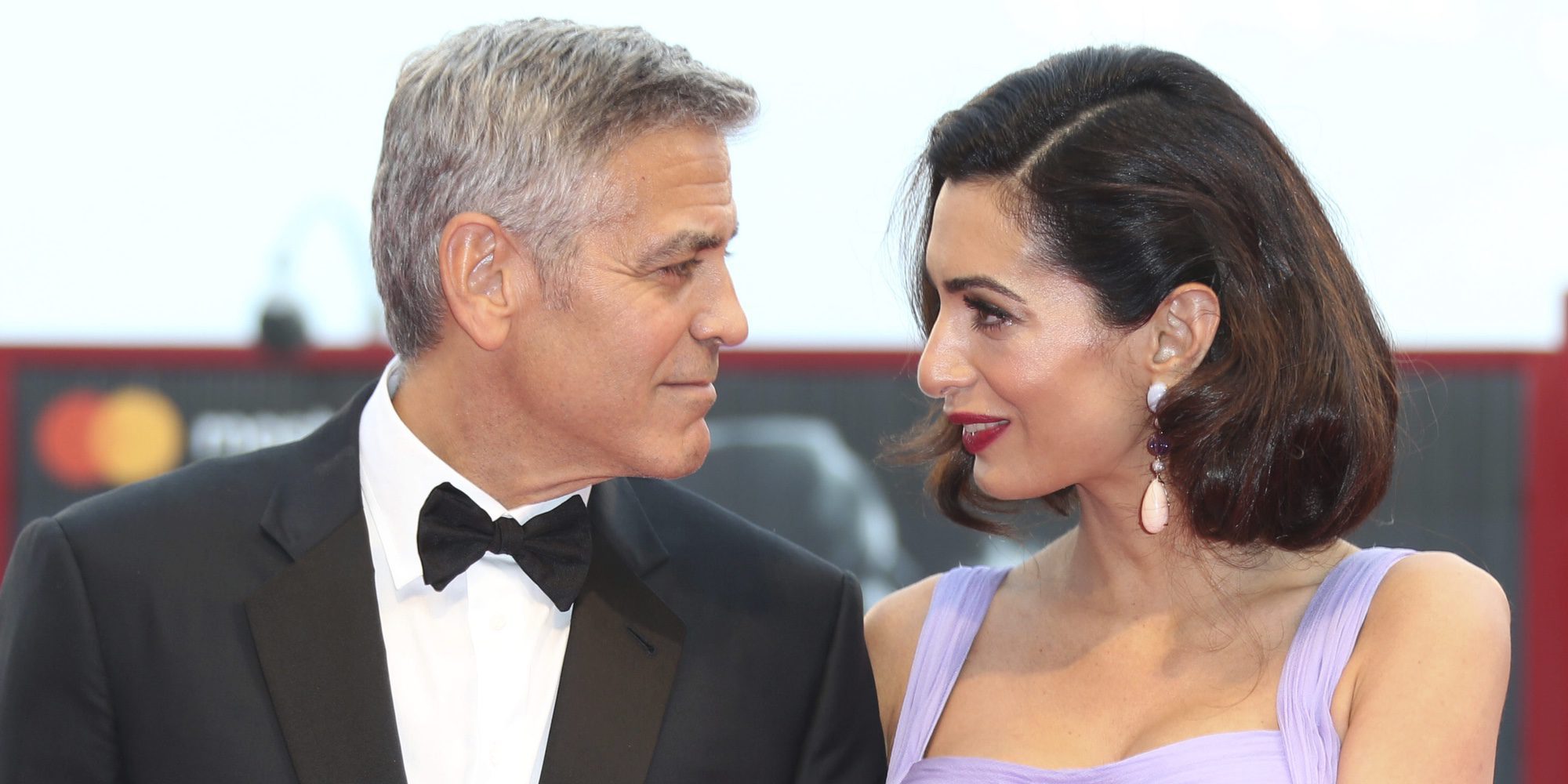 George Clooney cuenta cómo conoció a Amal Alamuddin sin tener que salir de casa