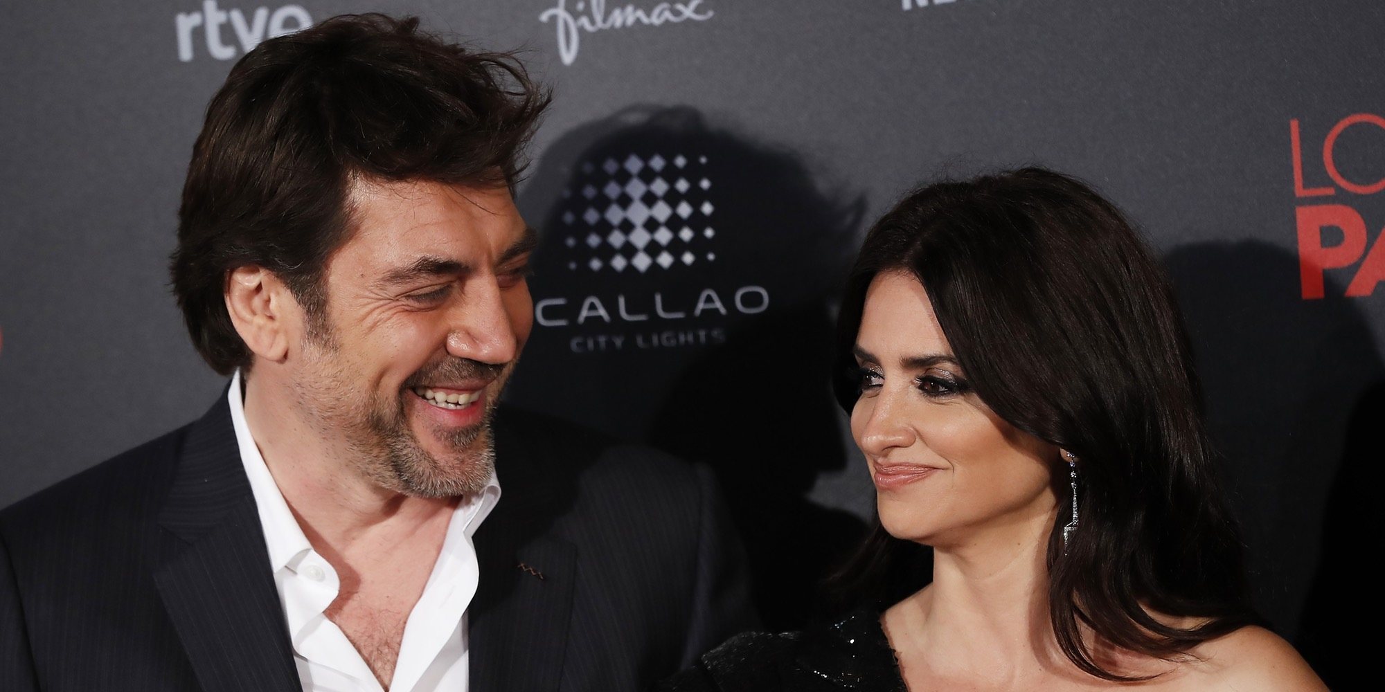 Penélope Cruz y Javier Bardem presumen de amor y deslumbran en el estreno de 'Loving Pablo'