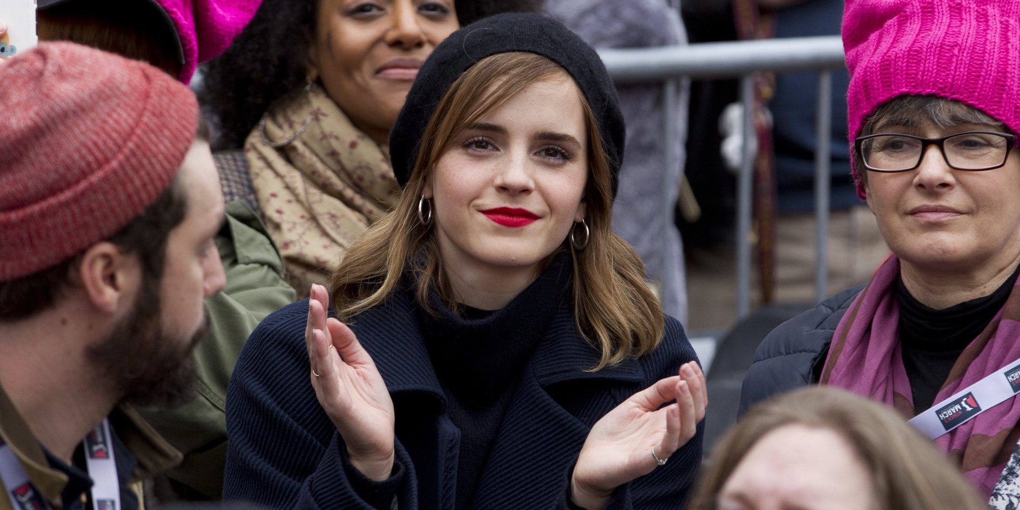 Emma Watson y Chord Overstreet hacen oficial su relación en las calles de Los Ángeles