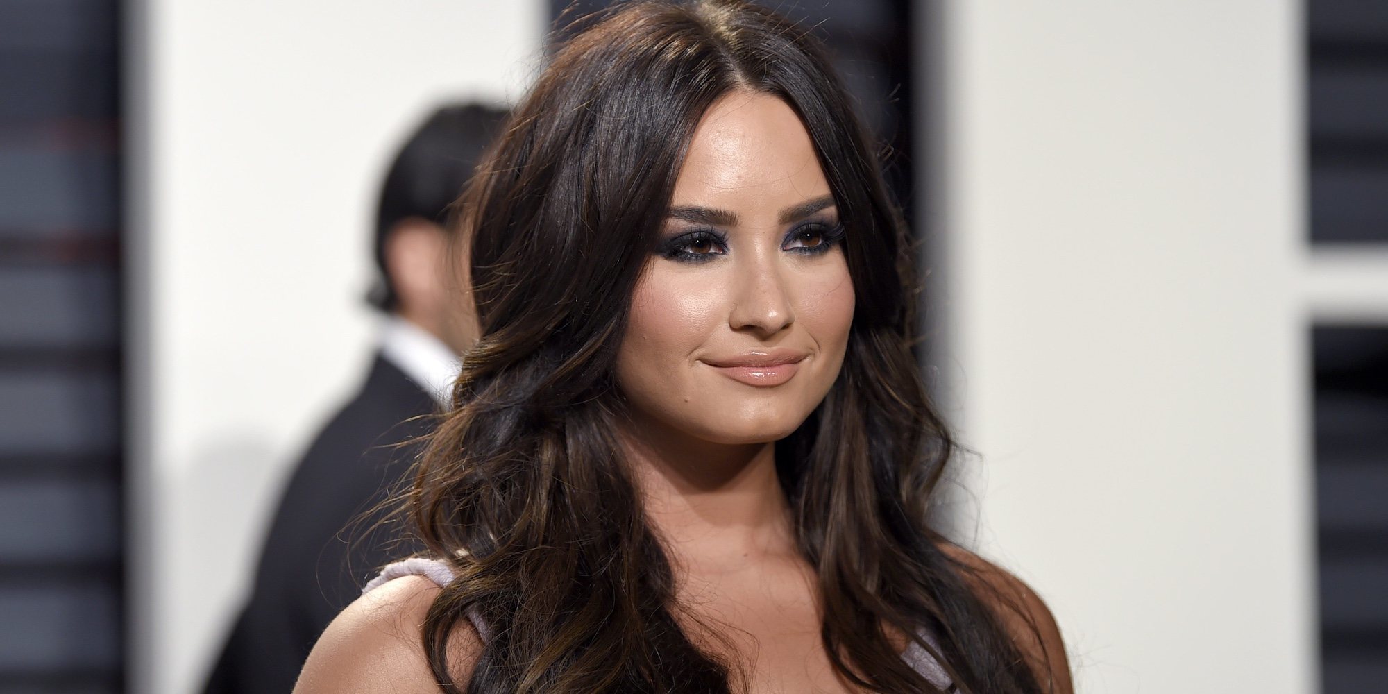 Demi Lovato celebra que lleva seis años alejada del alcohol