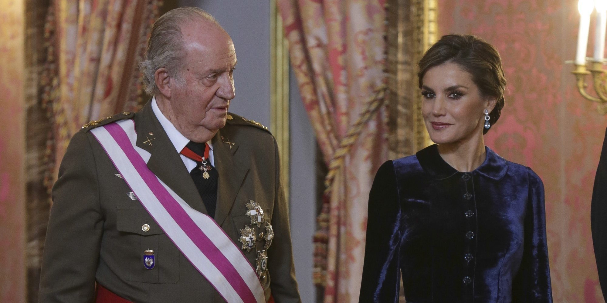 El Rey Juan Carlos estalla contra la Reina Letizia tras la humillación a la Reina Sofía