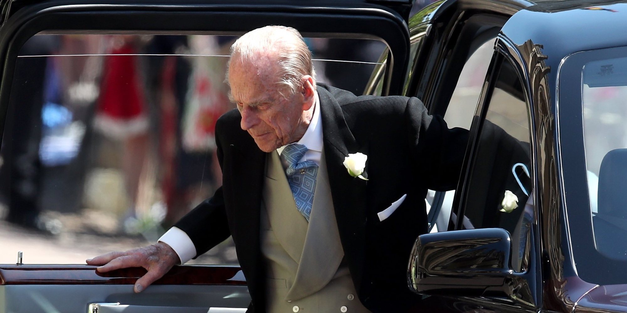 El Duque de Edimburgo reaparece muy recuperado en la boda del Príncipe Harry y Meghan Markle