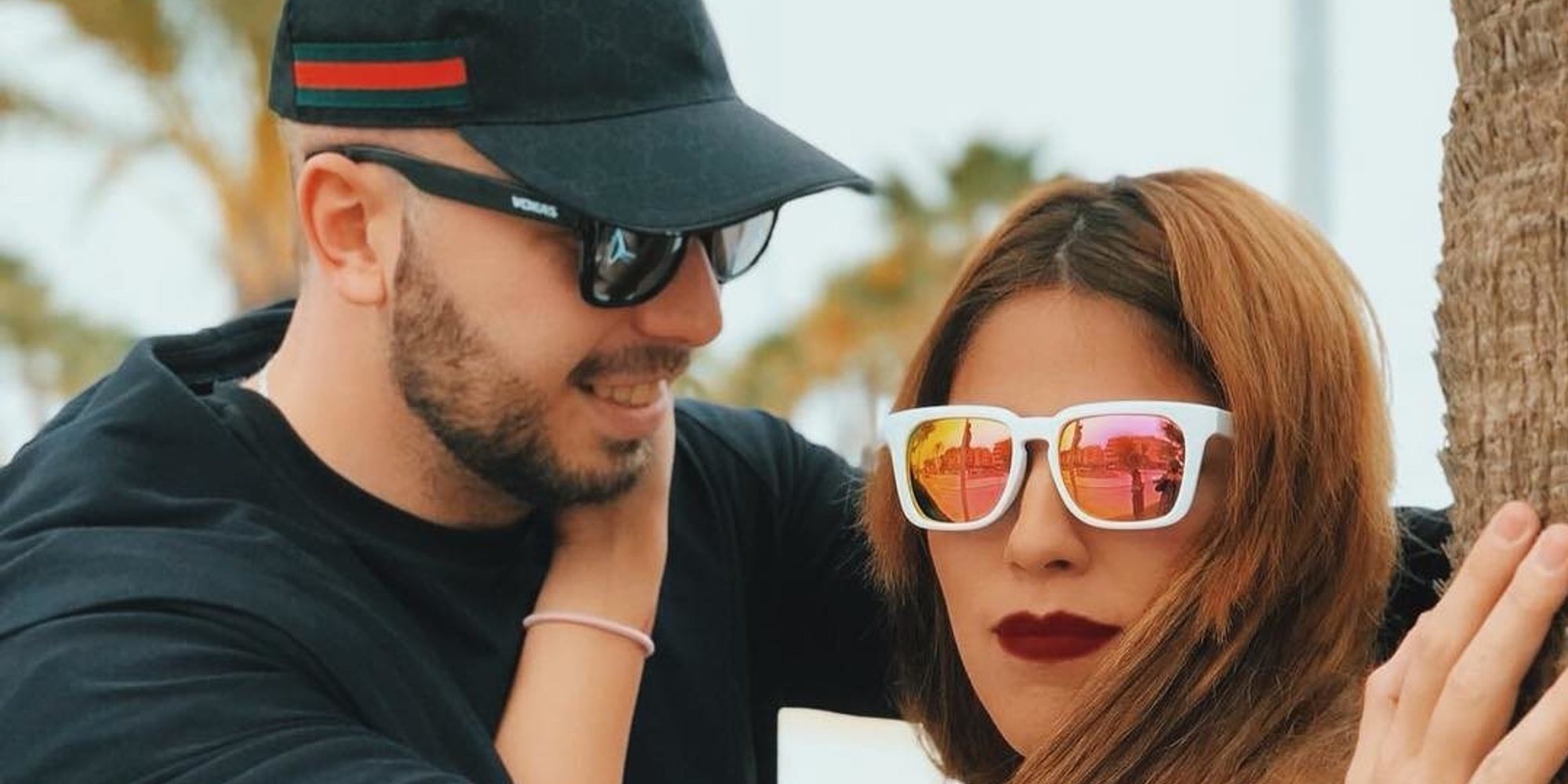 Chabelita Pantoja y Alberto Isla aseguran seguir juntos a pesar de sus caras de enfado viajando a Cádiz