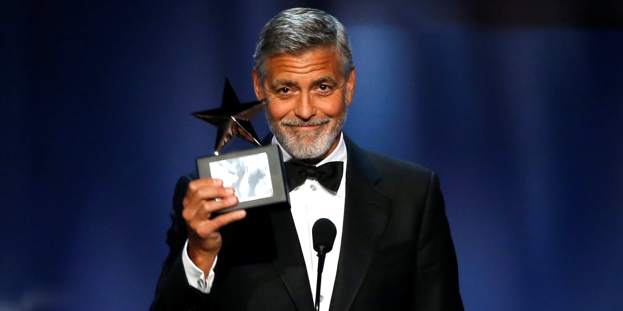 George Clooney, visiblemente afectado tras su accidente de moto en Cerdeña