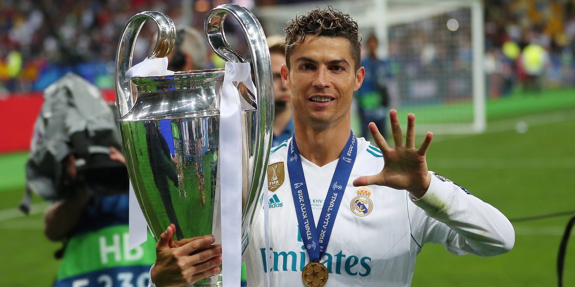 Cristiano Ronaldo pacta con Hacienda 19 millones de euros y dos años de cárcel