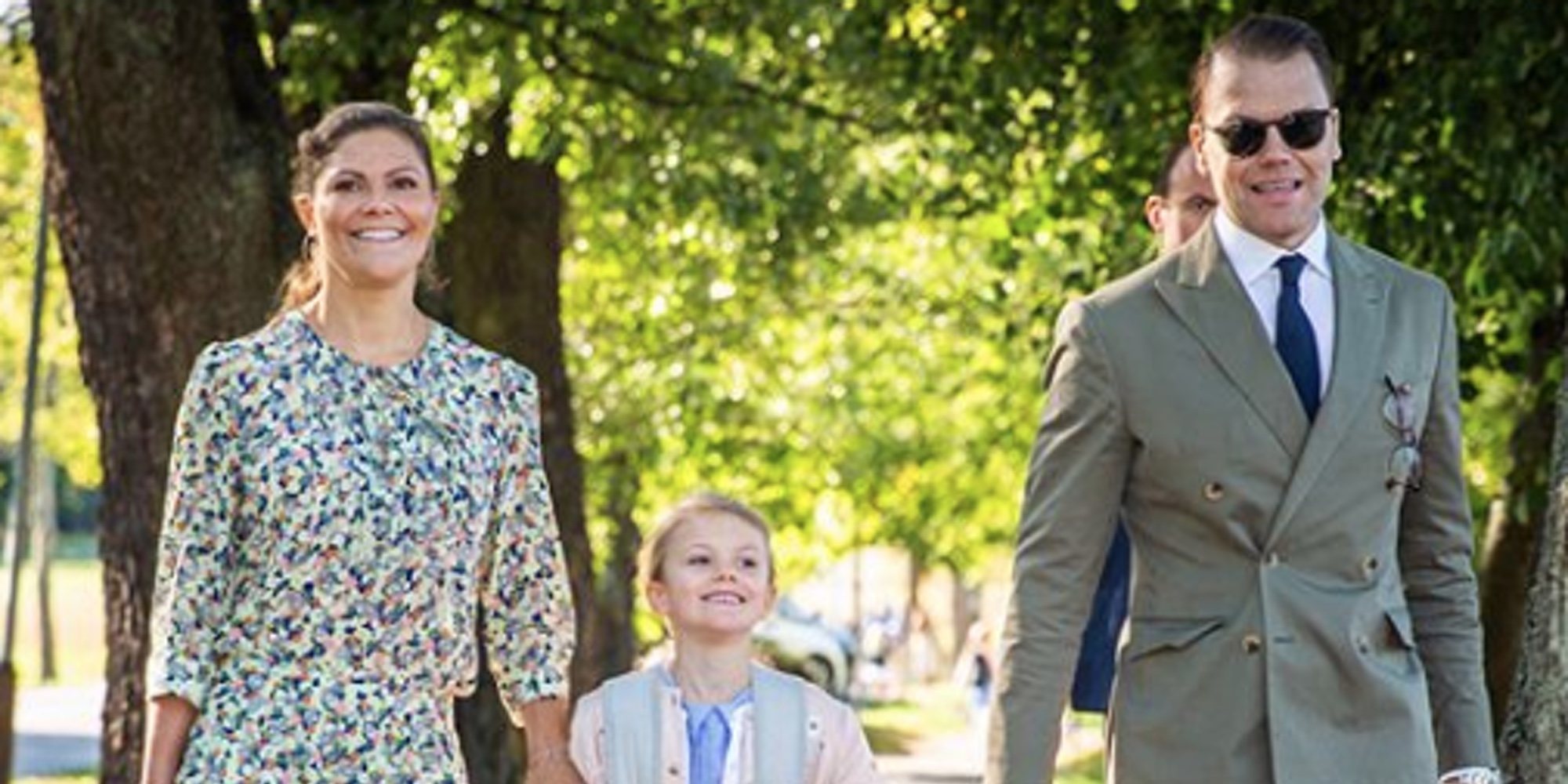 La Princesa Estela de Suecia derrocha felicidad en su primer día de colegio