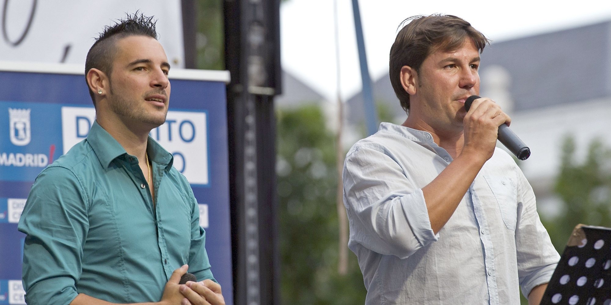 Andy y Lucas serán denunciados por llamar 'mamarracha' a una concejala del PSOE en medio de un concierto