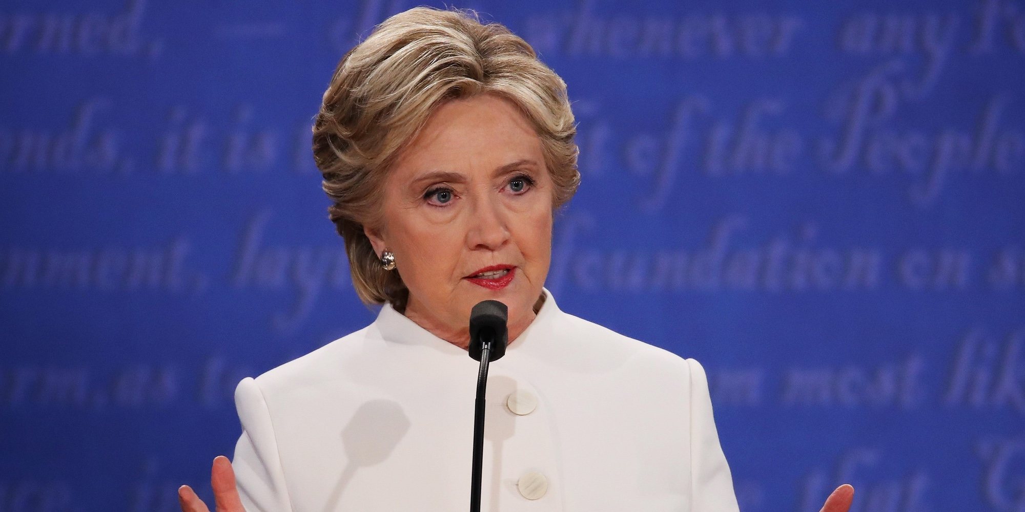 Hillary Clinton niega abuso de poder por parte de su marido en el caso Lewinsky