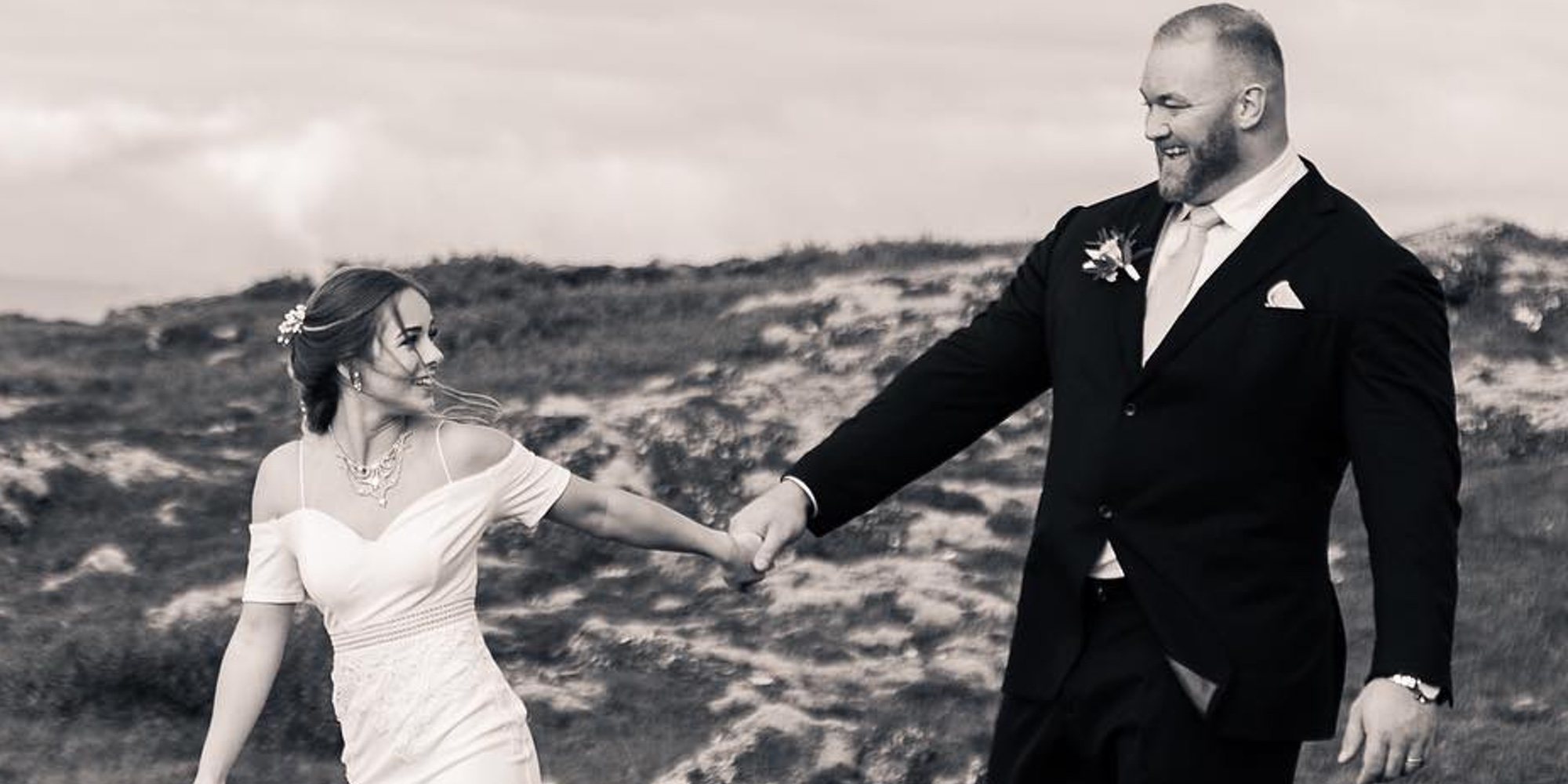 Thor Björnsson, 'La Montaña' en 'Juego de Tronos', se ha casado con su novia Kelsey Henson