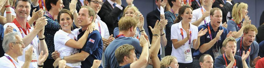 Los Duques de Cambridge y el Príncipe Harry, emocionados con el oro británico en ciclismo en pista en Londres 2012