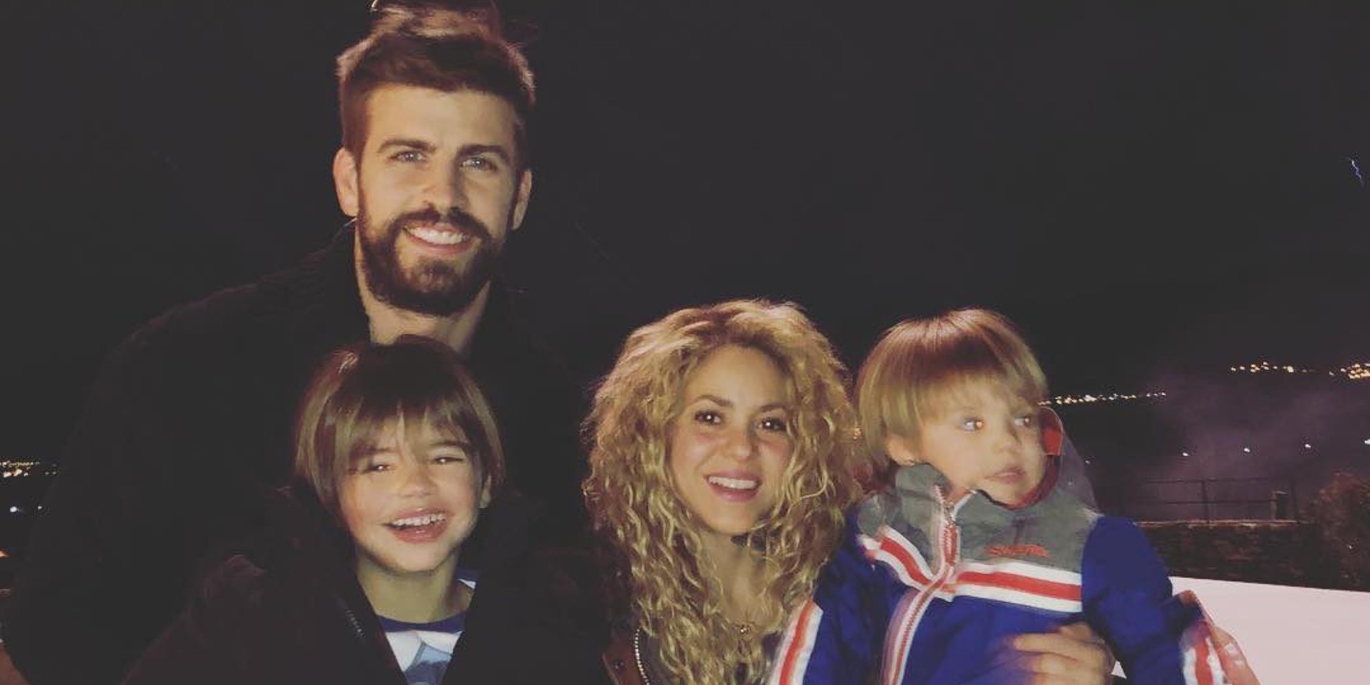 Shakira, sonriente en su felicitación familiar navideña tras sus problemas con Hacienda