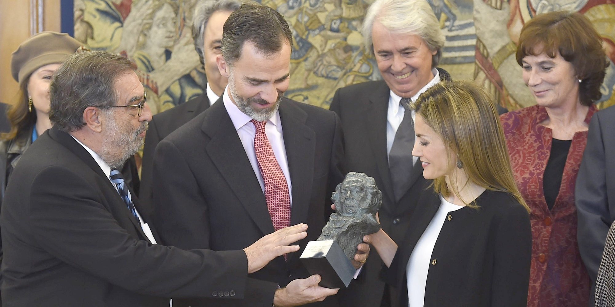 Paula Echevarría, los Javis, Javier Bardem, Pedro Sánchez y los Reyes Felipe y Letizia, los grandes ausentes en los Goya 2019