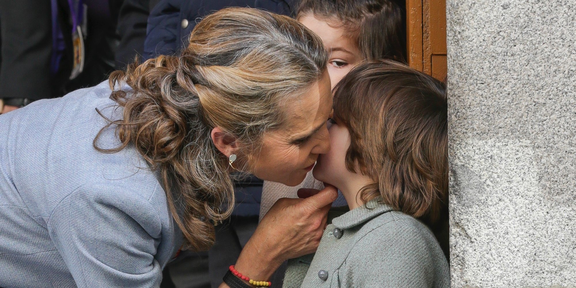 La imagen más tierna de la Infanta Elena en su regreso a la 'agenda oficial'