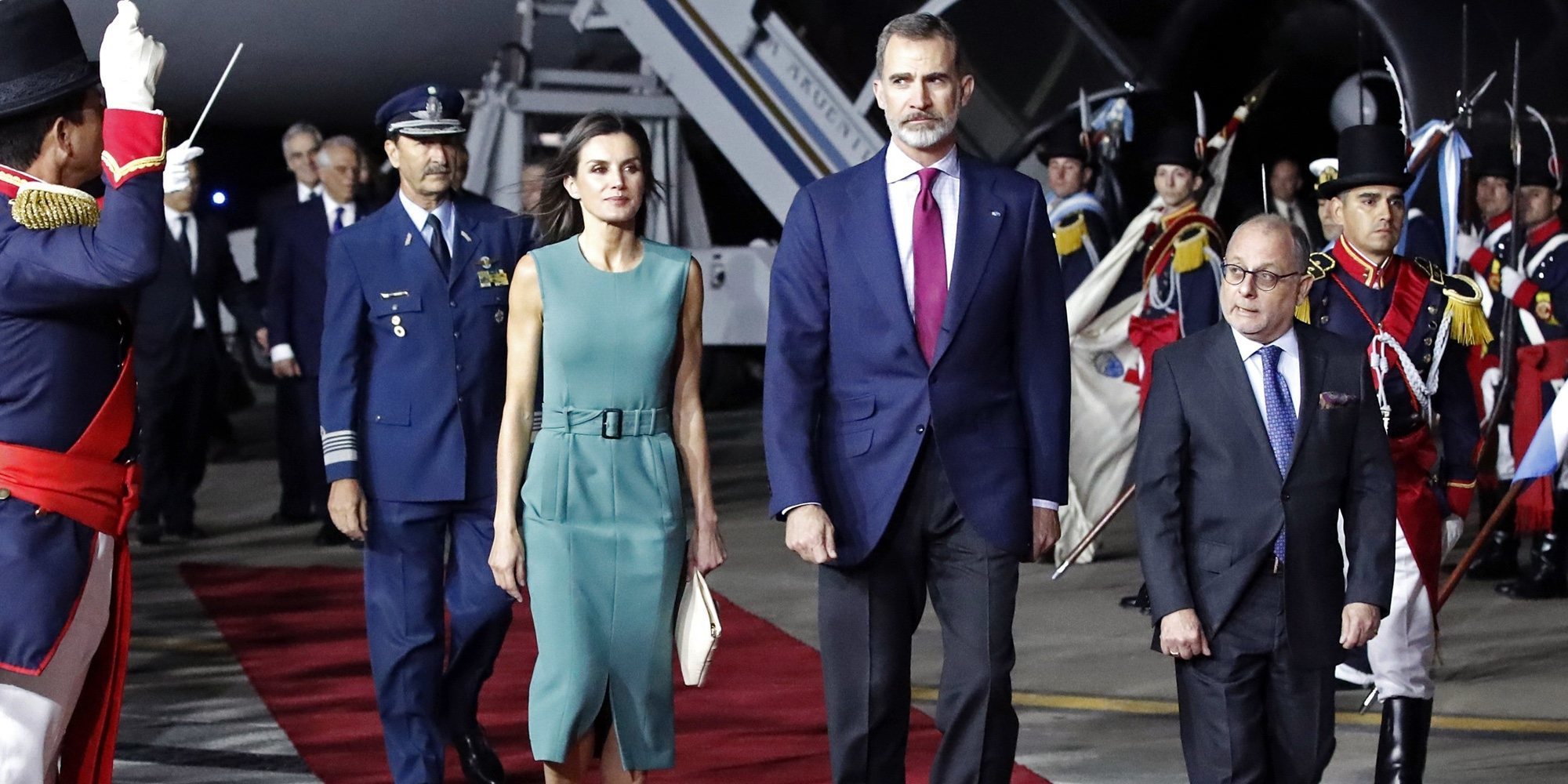 Los picotazos en las piernas de la Reina Letizia en su Viaje de Estado a Argentina