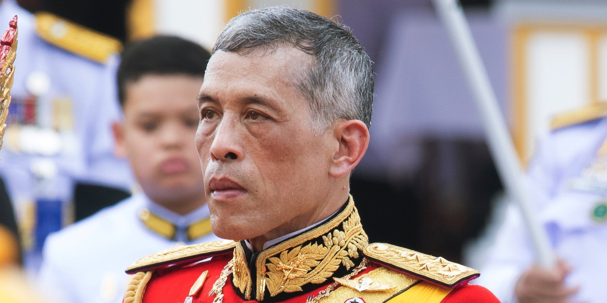 El Rey de Tailandia se casa en secreto justo antes de su coronación