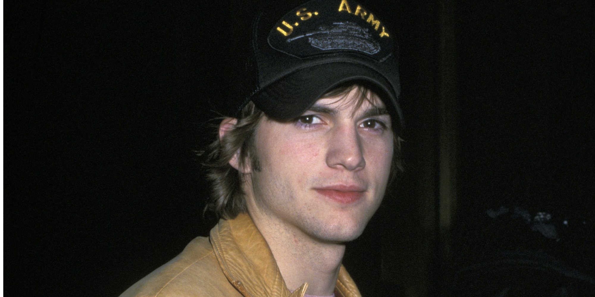 Ashton Kutcher podría testificar en el juicio por el brutal asesinato de su exnovia