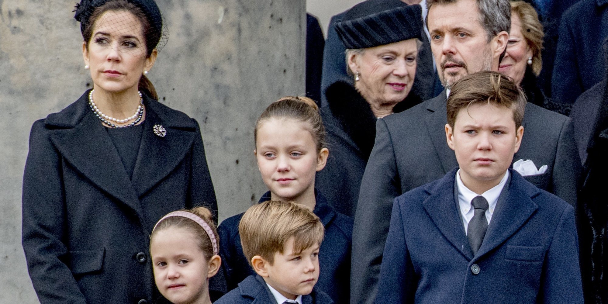 Los hijos de Federico y Mary de Dinamarca, rotos de dolor en el funeral de los hijos del dueño de ASOS