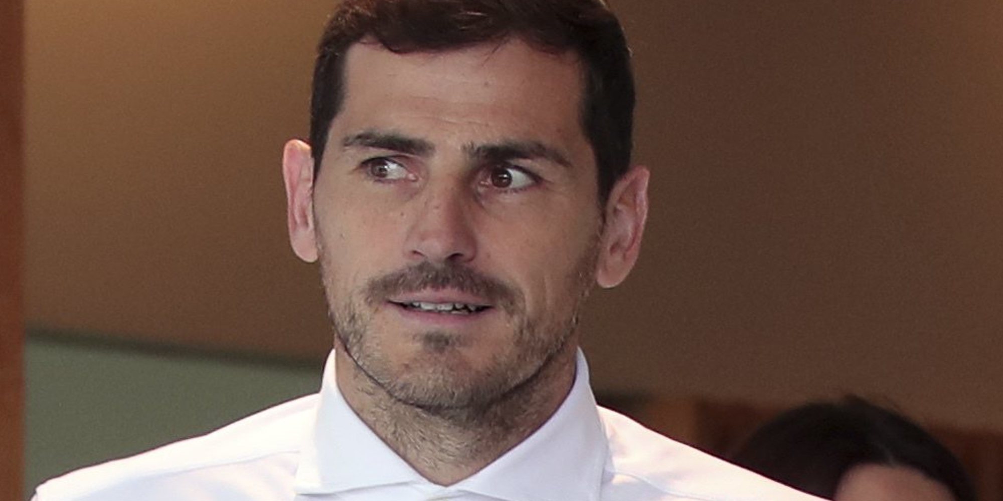 Iker Casillas desmiente que vaya a retirarse del fútbol: "Lo anunciaré cuando llegue el momento"
