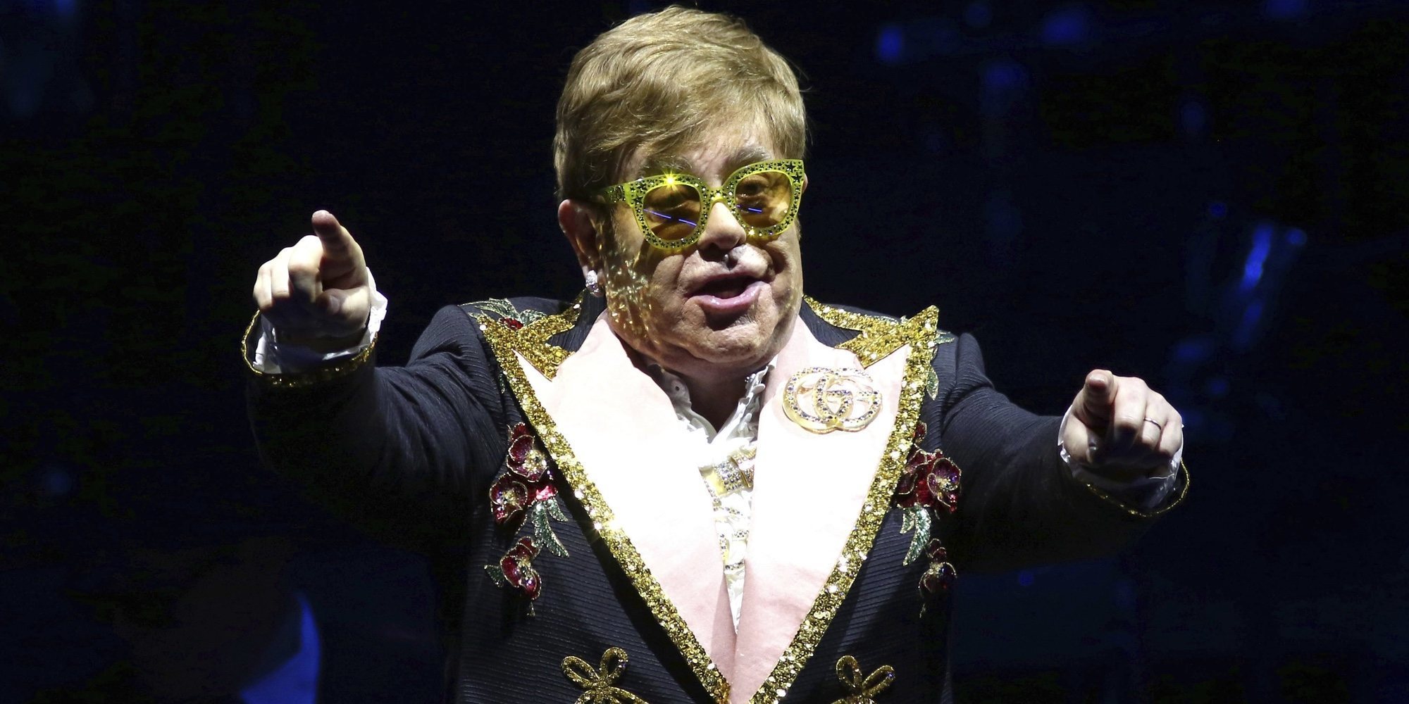 Elton John revela que perdió la virginidad a los 23 años con el amante que después sería su mánager