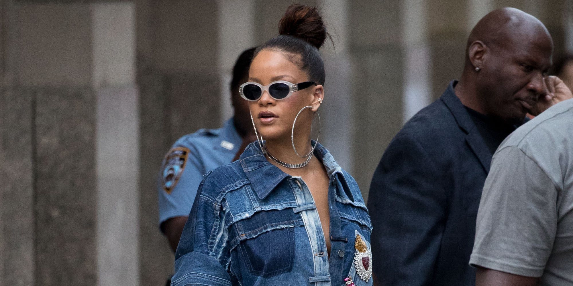 Rihanna revela que lleva un año viviendo en Londres de incógnito