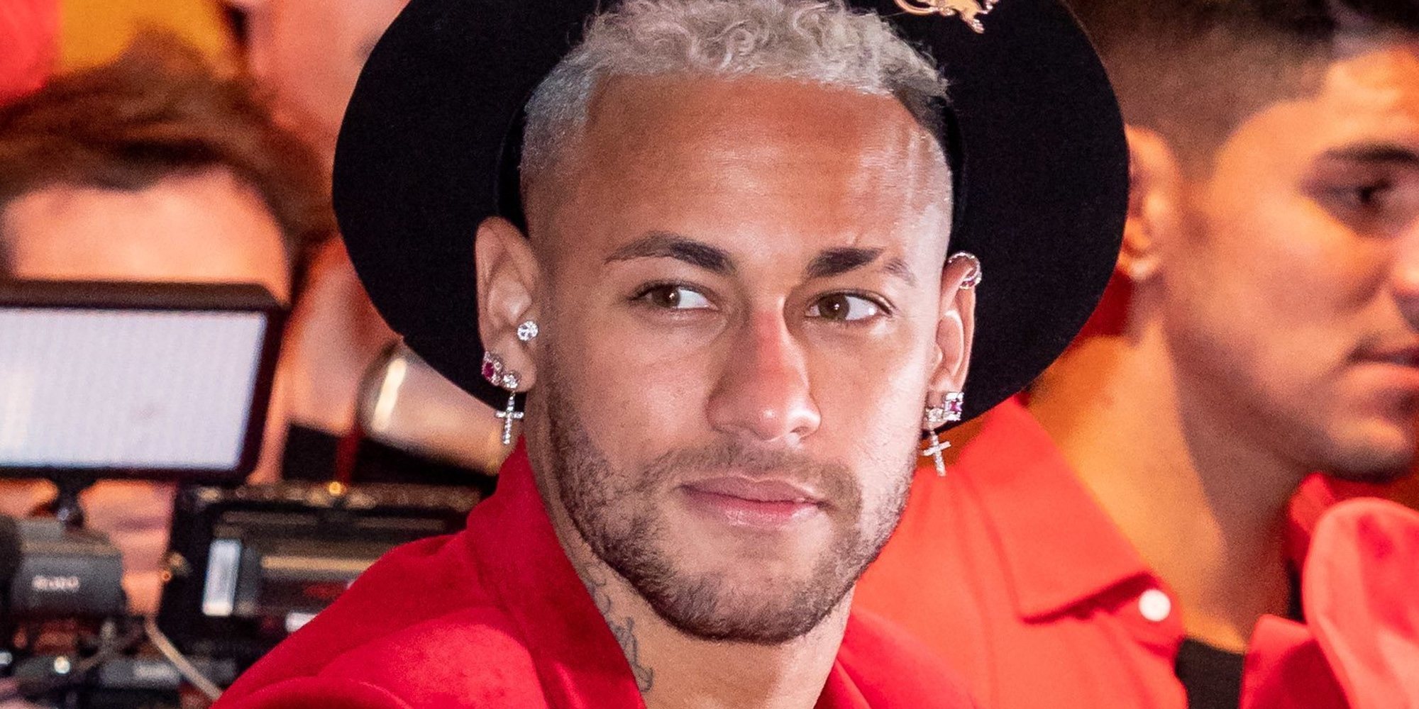 Neymar, denunciado por violación en París, se defiende publicando mensajes con la supuesta víctima