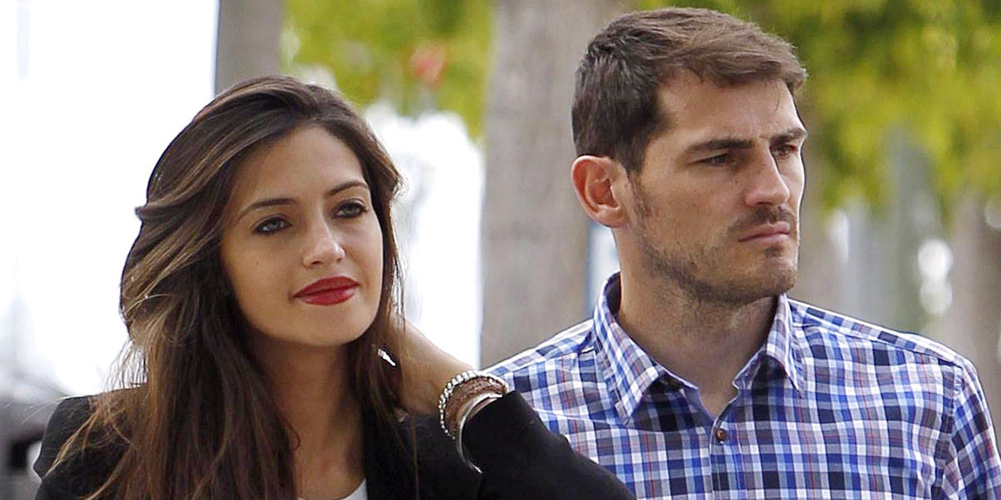 Iker Casillas y Sara Carbonero podrían limar asperezas con sus respectivos padres en su peor momento