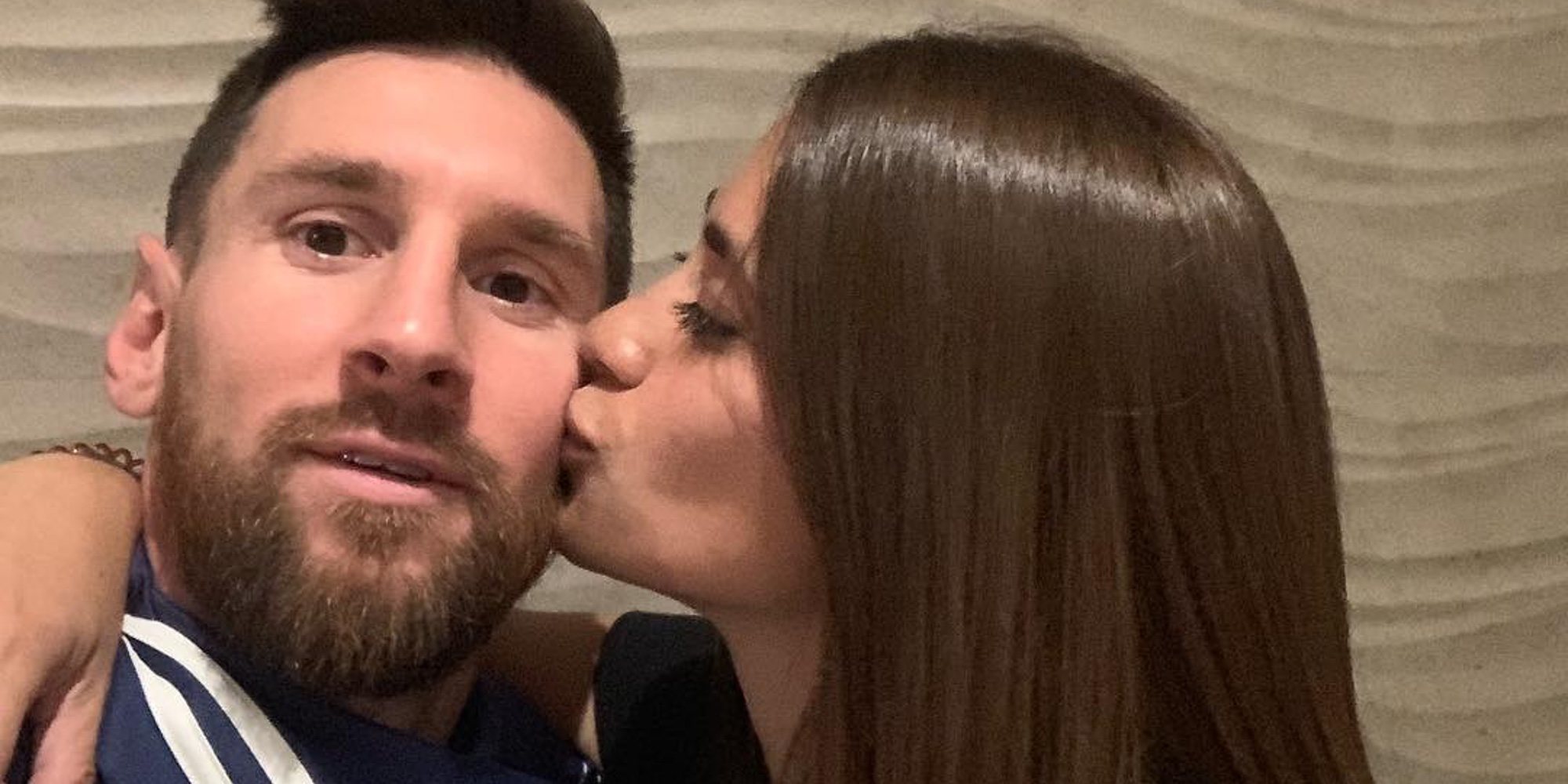 La divertida felicitación de Antonella Roccuzzo a Leo Messi: "Viejito mala onda"