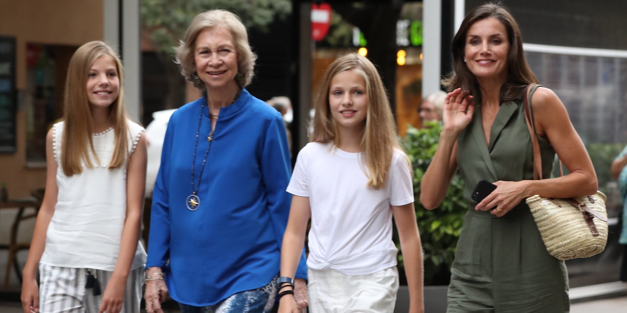 Amor de abuela: La Reina Sofía vuelve a ver 'El Rey León' para ir al cine con la Princesa Leonor y la Infanta Sofía