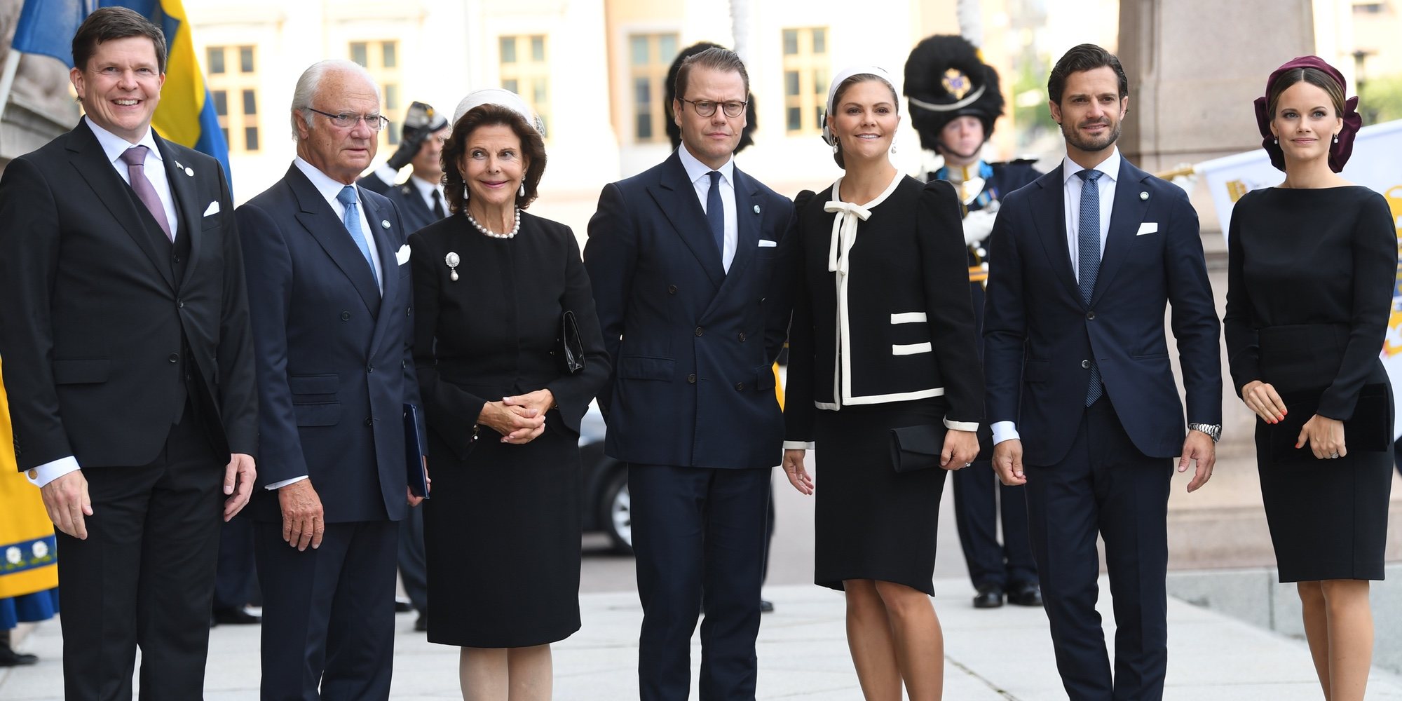 Magdalena de Suecia da una sorpresa mientras el resto de la Familia Real Sueca acude a la apertura del Parlamento