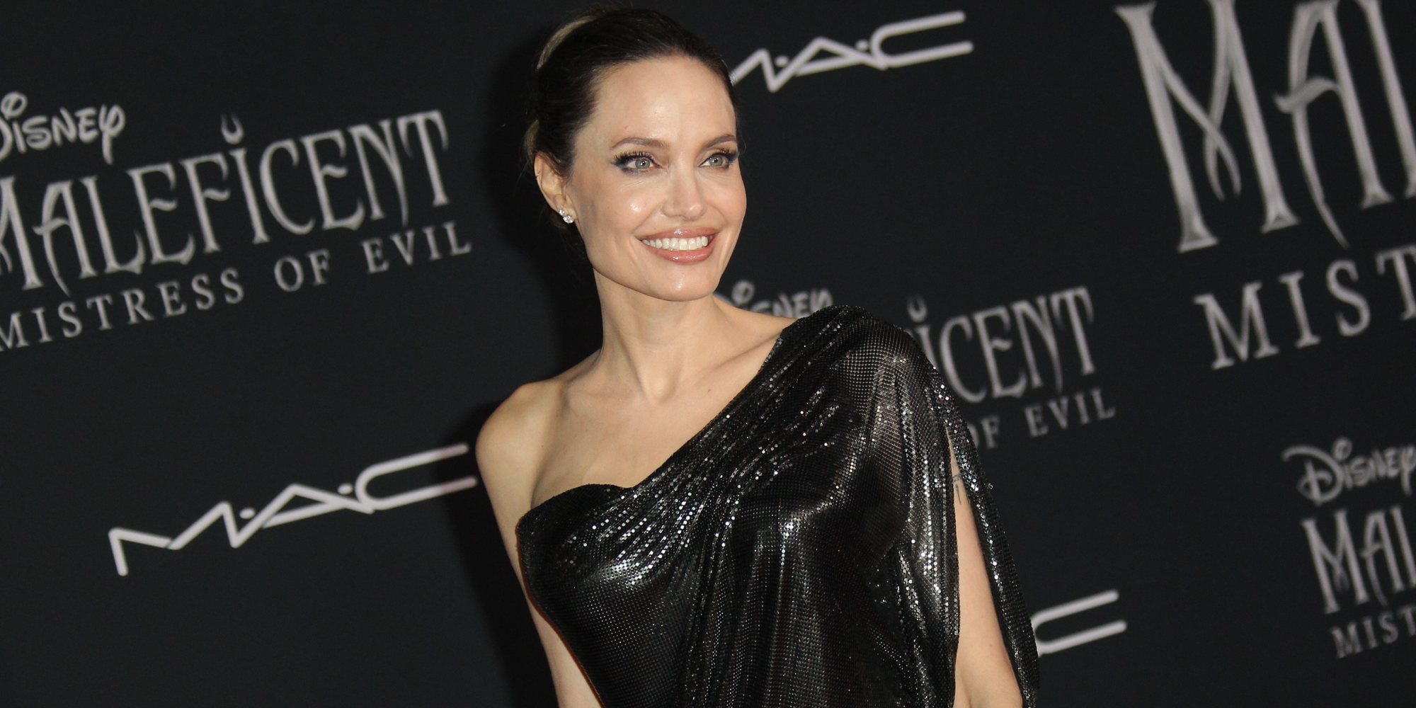 Angelina Jolie y Elle Fanning, las dos protagonistas de la premiere de 'Maléfica 2' en Los Ángeles