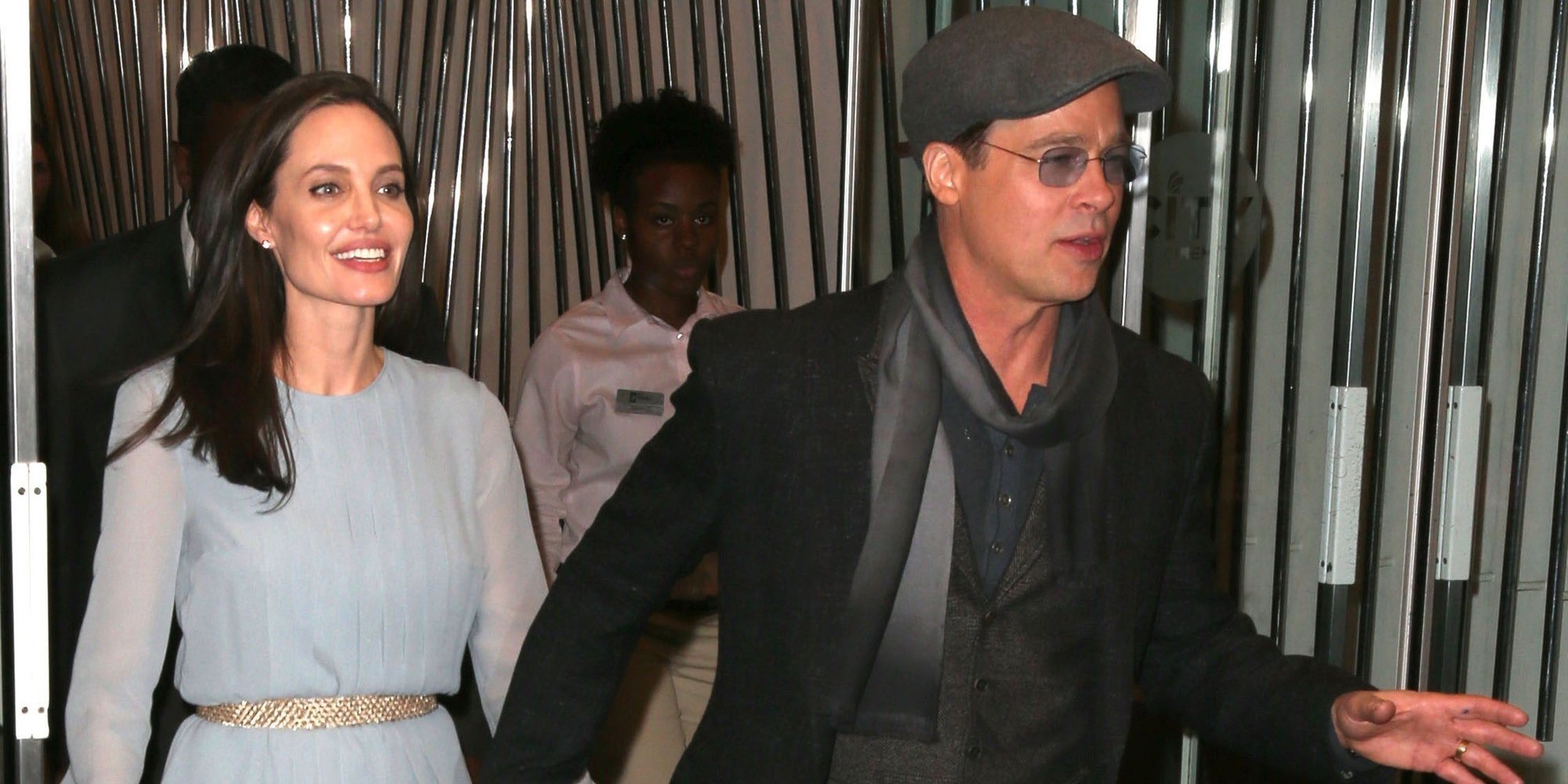 Angelina Jolie se casó con Brad Pitt bajo presión