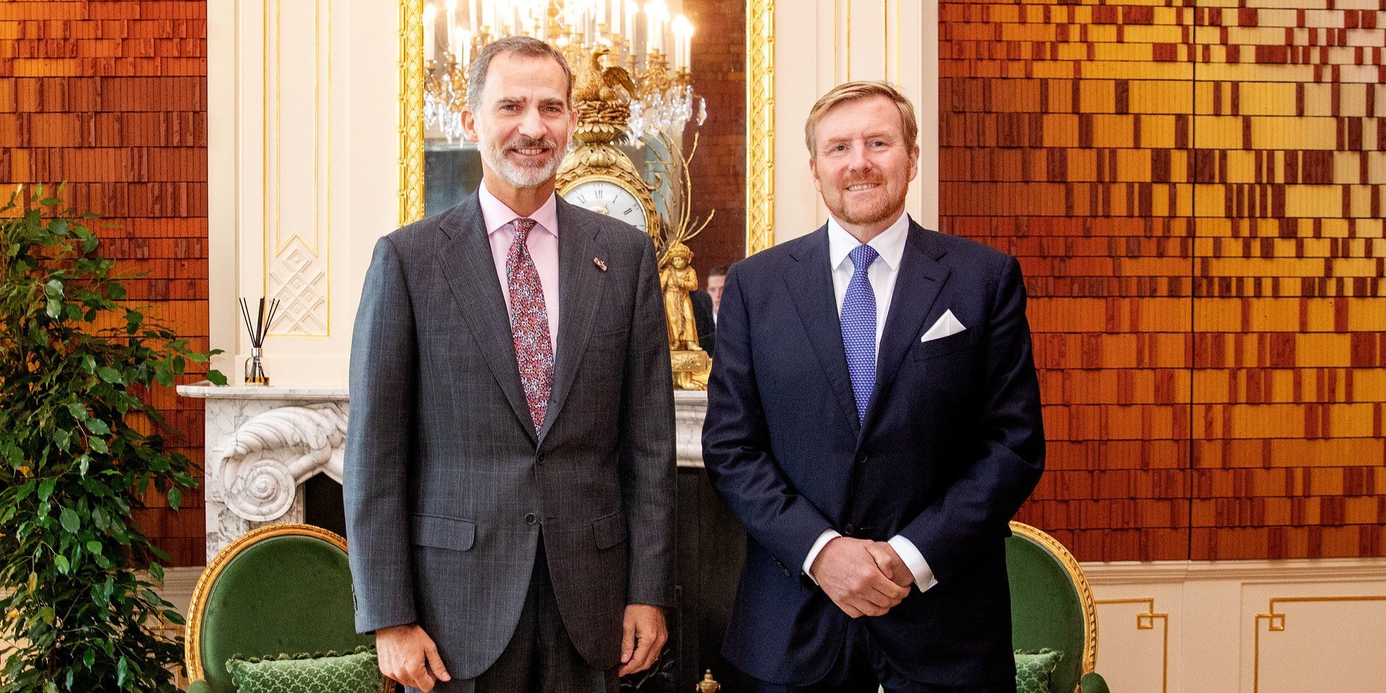 El emotivo reencuentro entre el Rey Felipe y el Rey Guillermo Alejandro de Holanda en La Haya