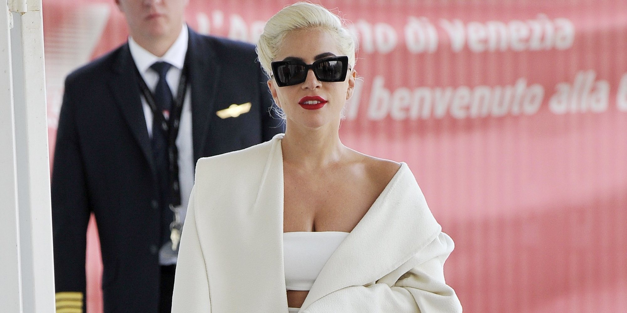 Lady Gaga relanzará su álbum 'ART POP' sin R. Kelly por su escándalo de abusos
