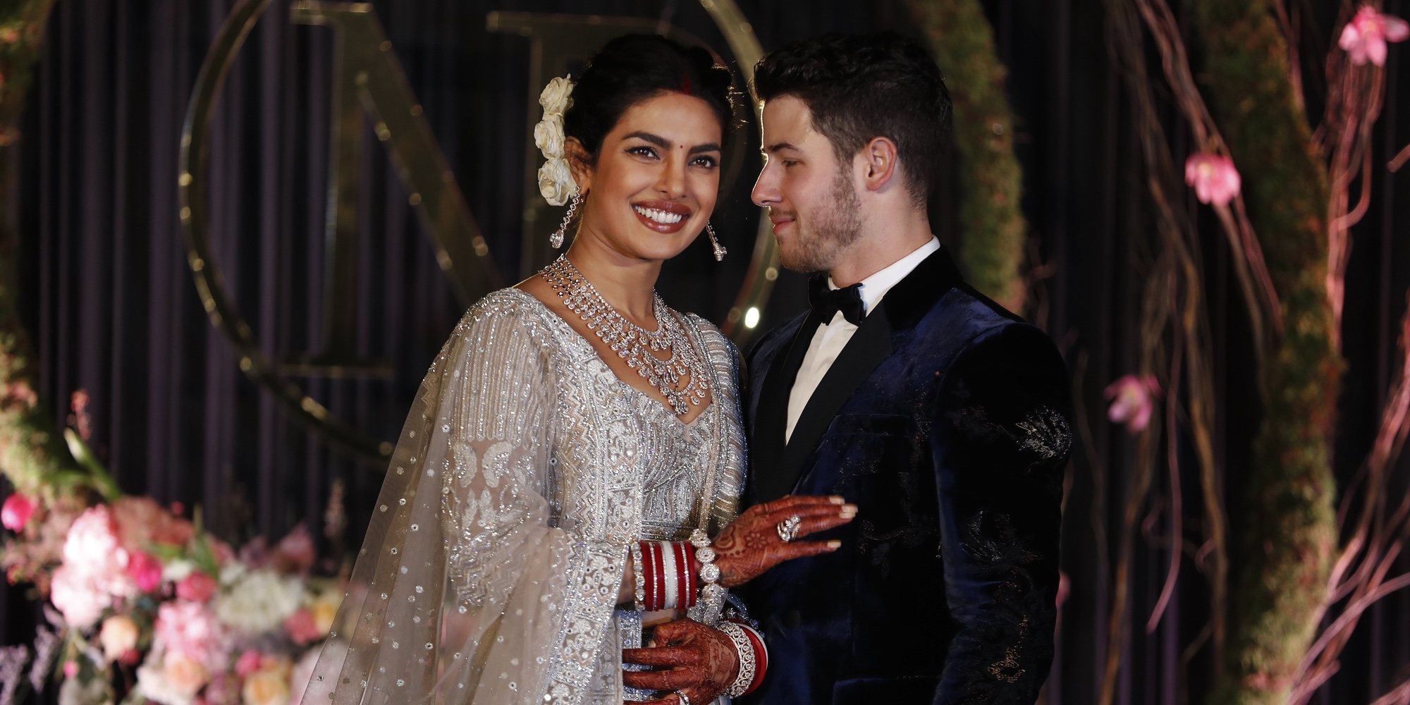 Pryanka Chopra y Nick Jonas celebran su primer aniversario de casados con un nuevo miembro en su familia